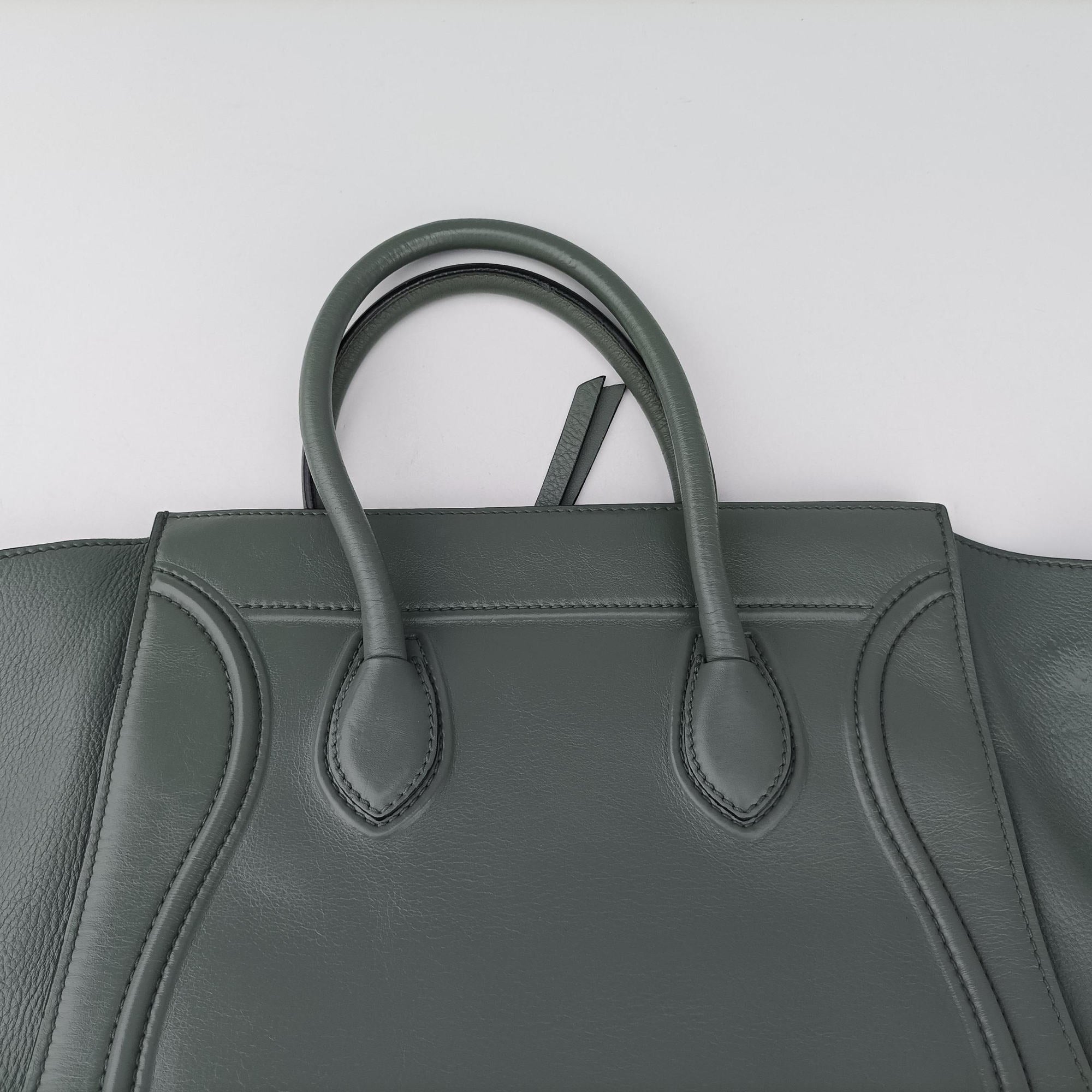 Pre-owned Celine Luggage Small Square Phantom Green Leather  handbag | stylenewstar