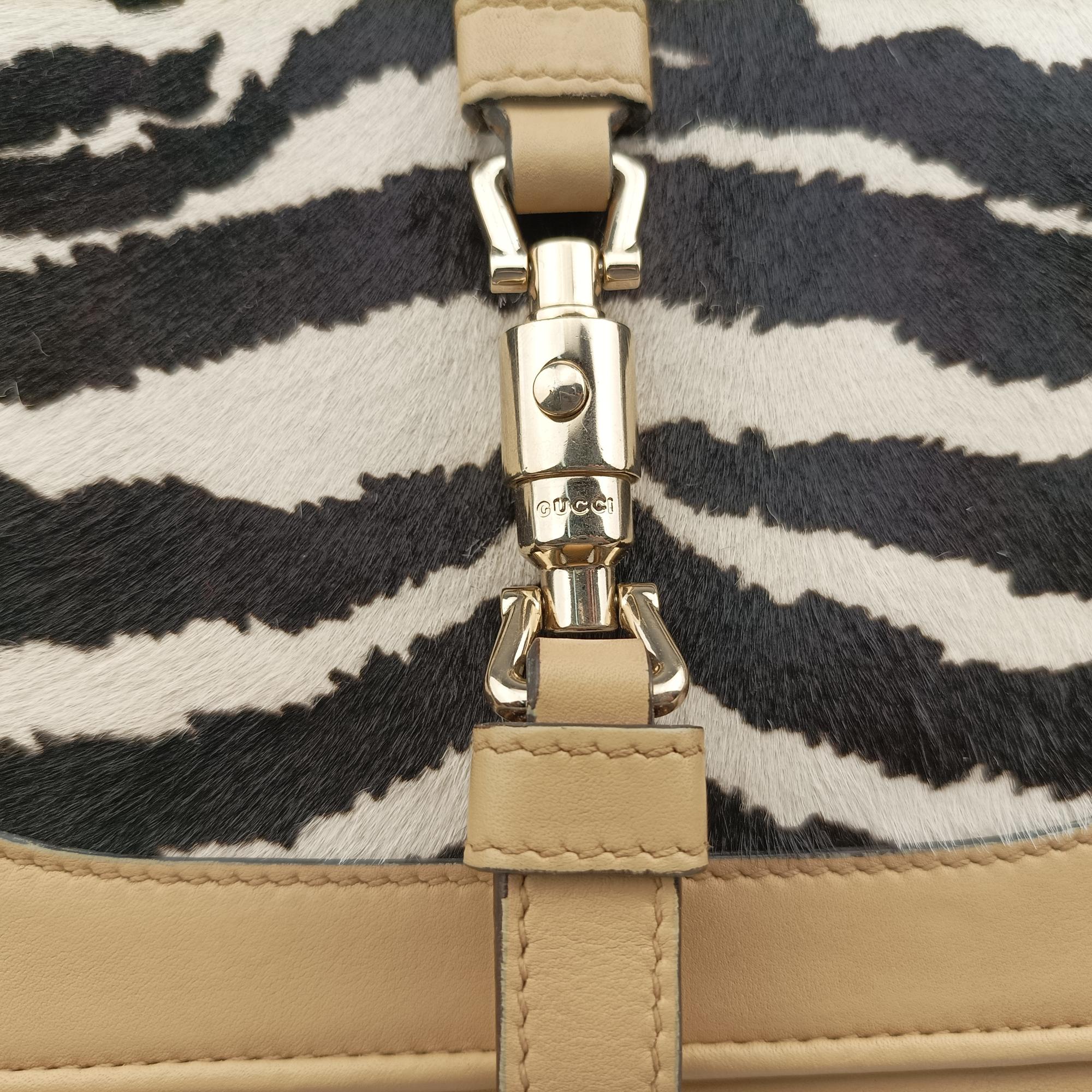 Pre-owned Gucci Broadway beige×Multicolour ponyhair×leather 283061 shoulderbag | stylenewstar