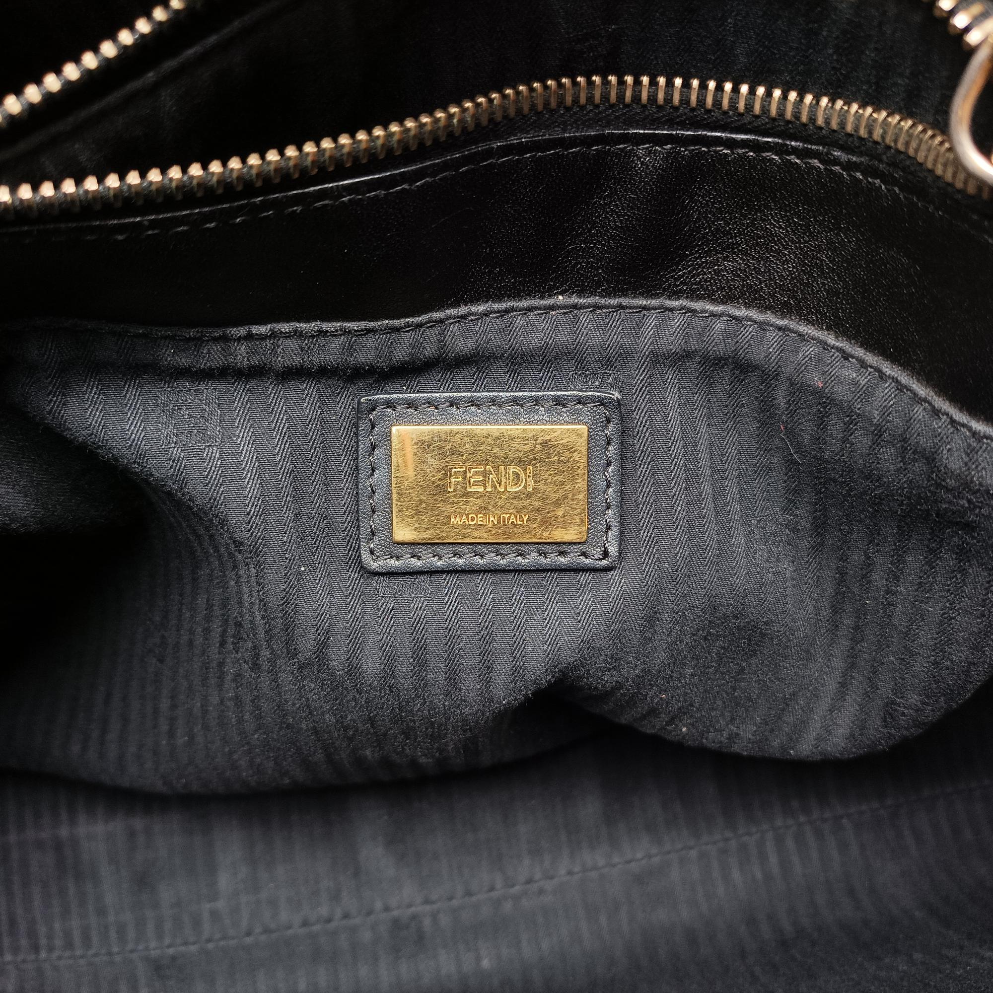 Pre-owned Fendi 2 JOURS Black Leather 8BH250 shoulderbag | stylenewstar
