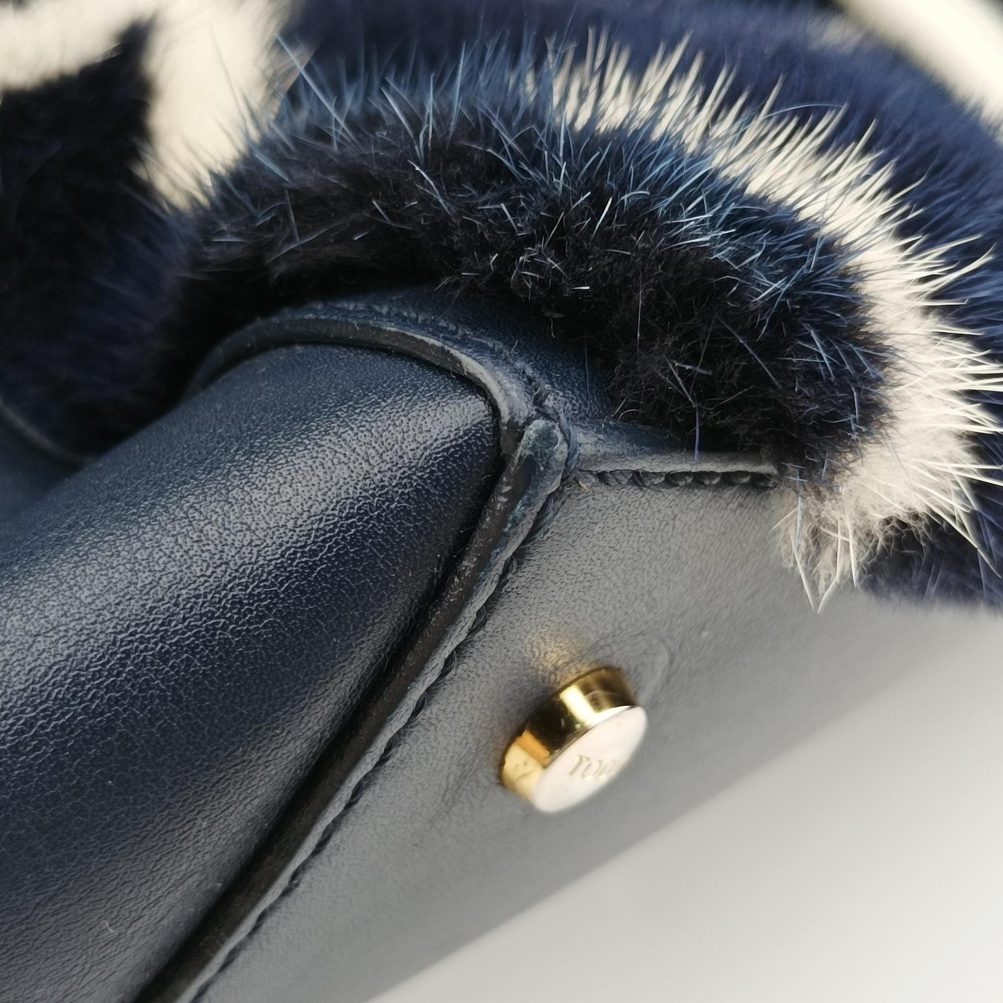 Pre-owned TODS D-Cube Navy x White mink  handbag | stylenewstar