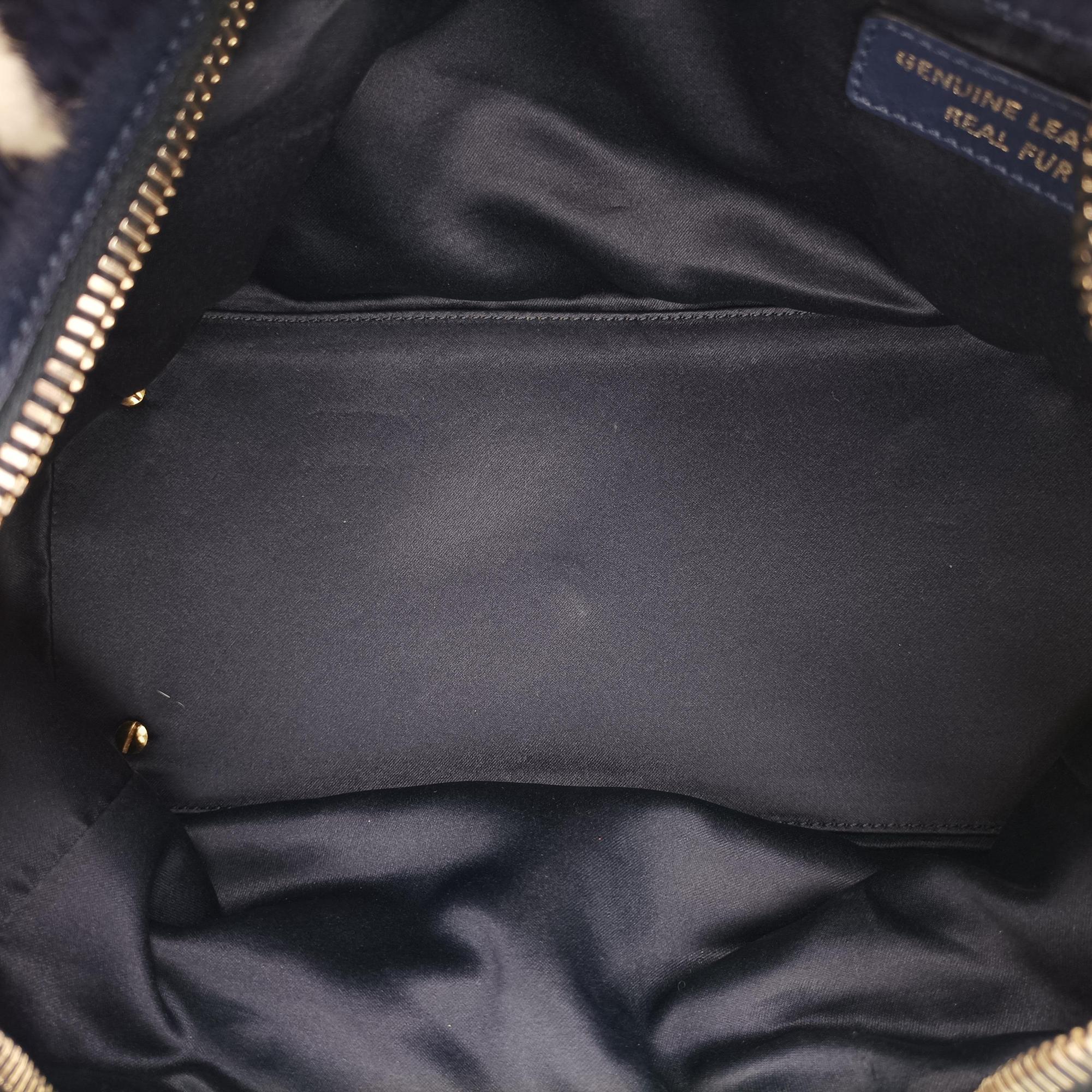 Pre-owned TODS D-Cube Navy x White mink  handbag | stylenewstar