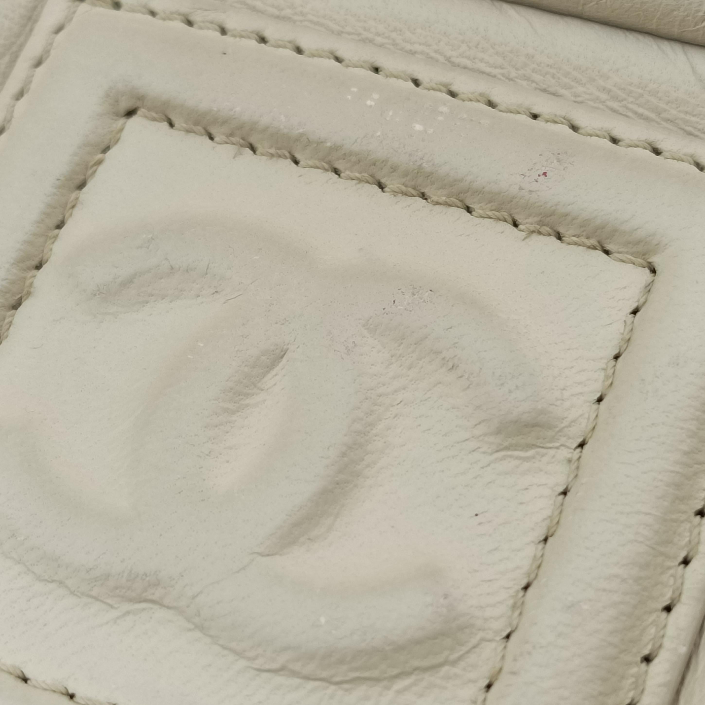 Pre-owned Chanel Cococoon Quilting White lambskin A47107 handbag | stylenewstar
