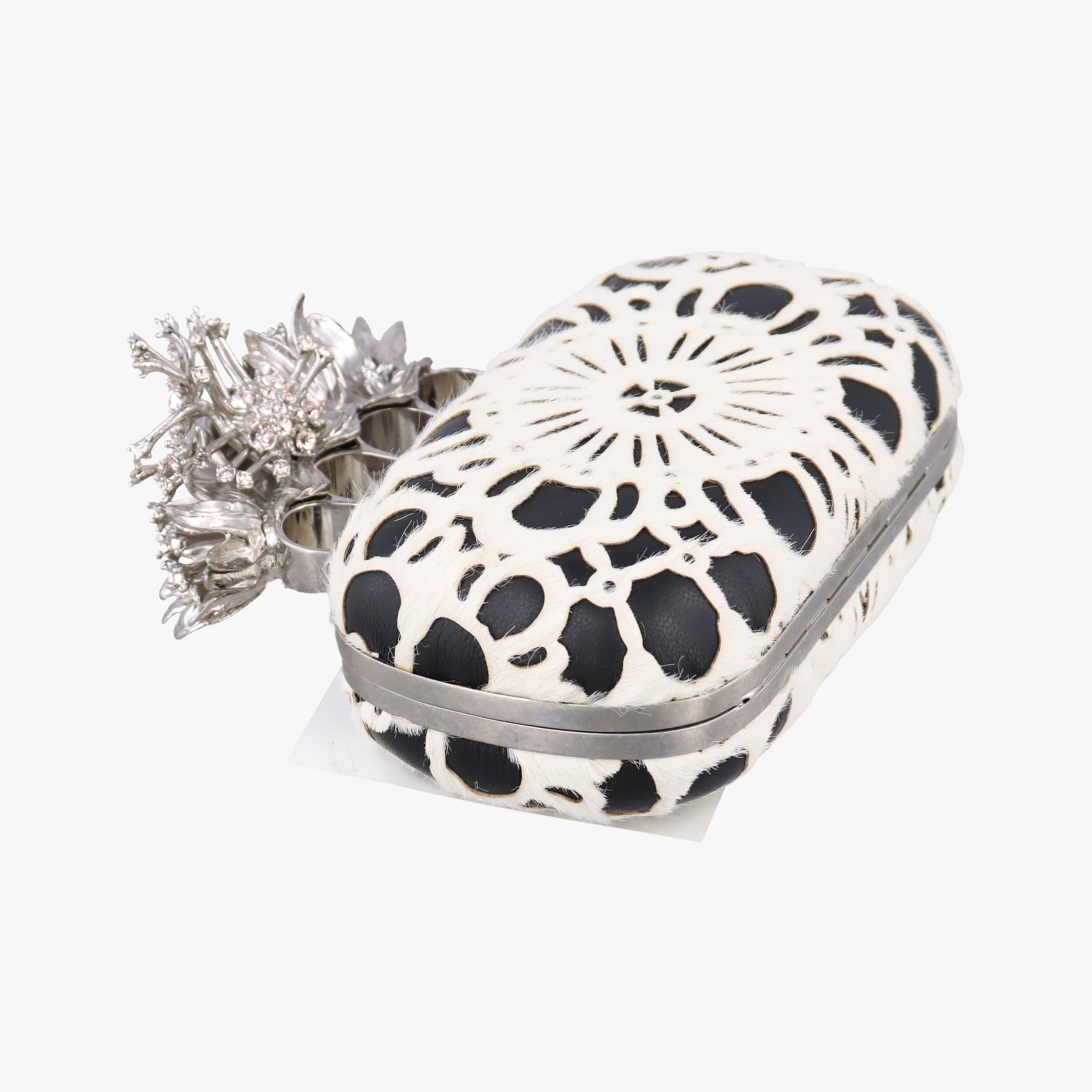Pre-owned Alexander McQueen Knucklebox Black×White ponyhair  clutchbag | stylenewstar