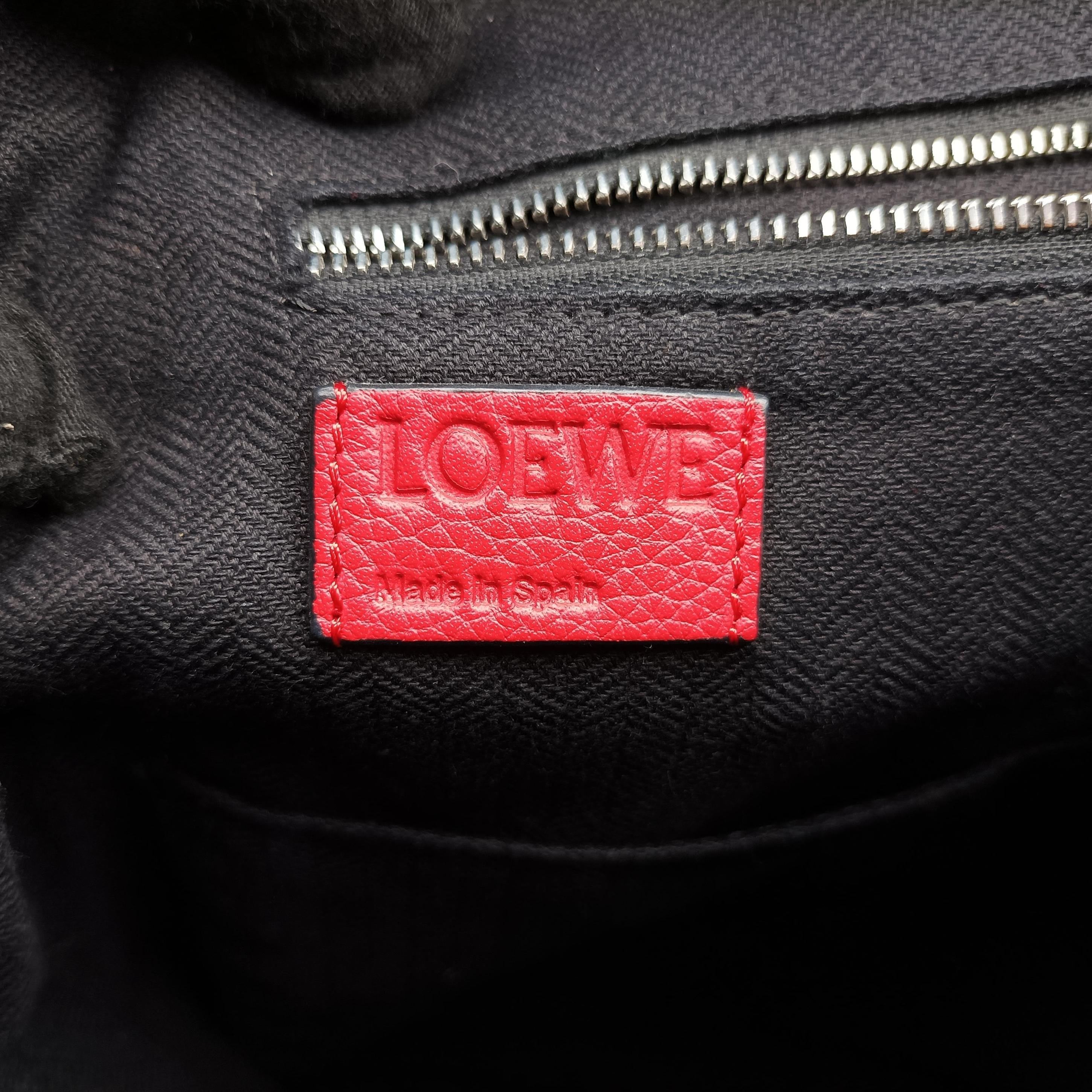 Pre-owned Loewe Goya Small Red Leather  backpack/rucksack | stylenewstar
