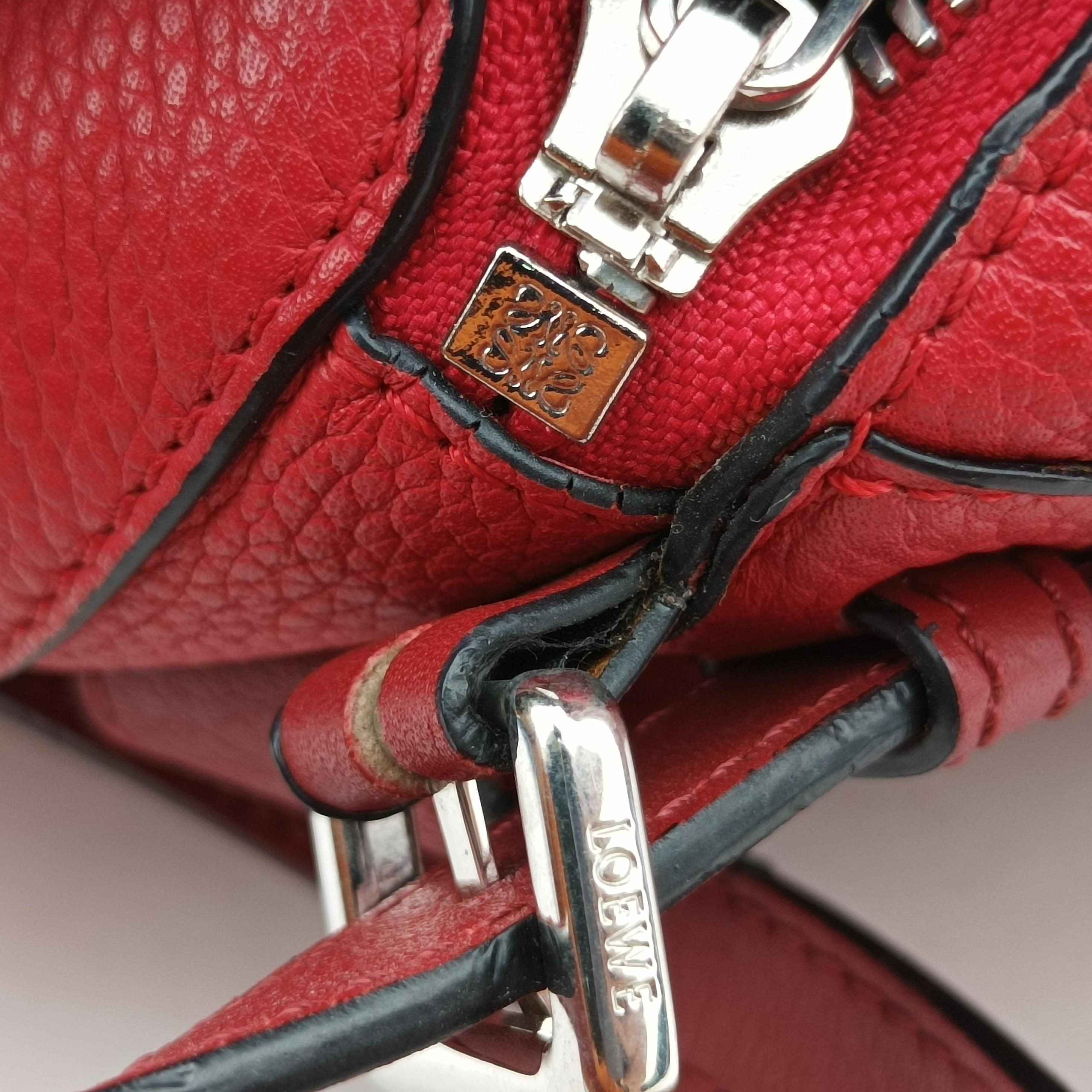 Pre-owned Loewe Goya Small Red Leather  backpack/rucksack | stylenewstar