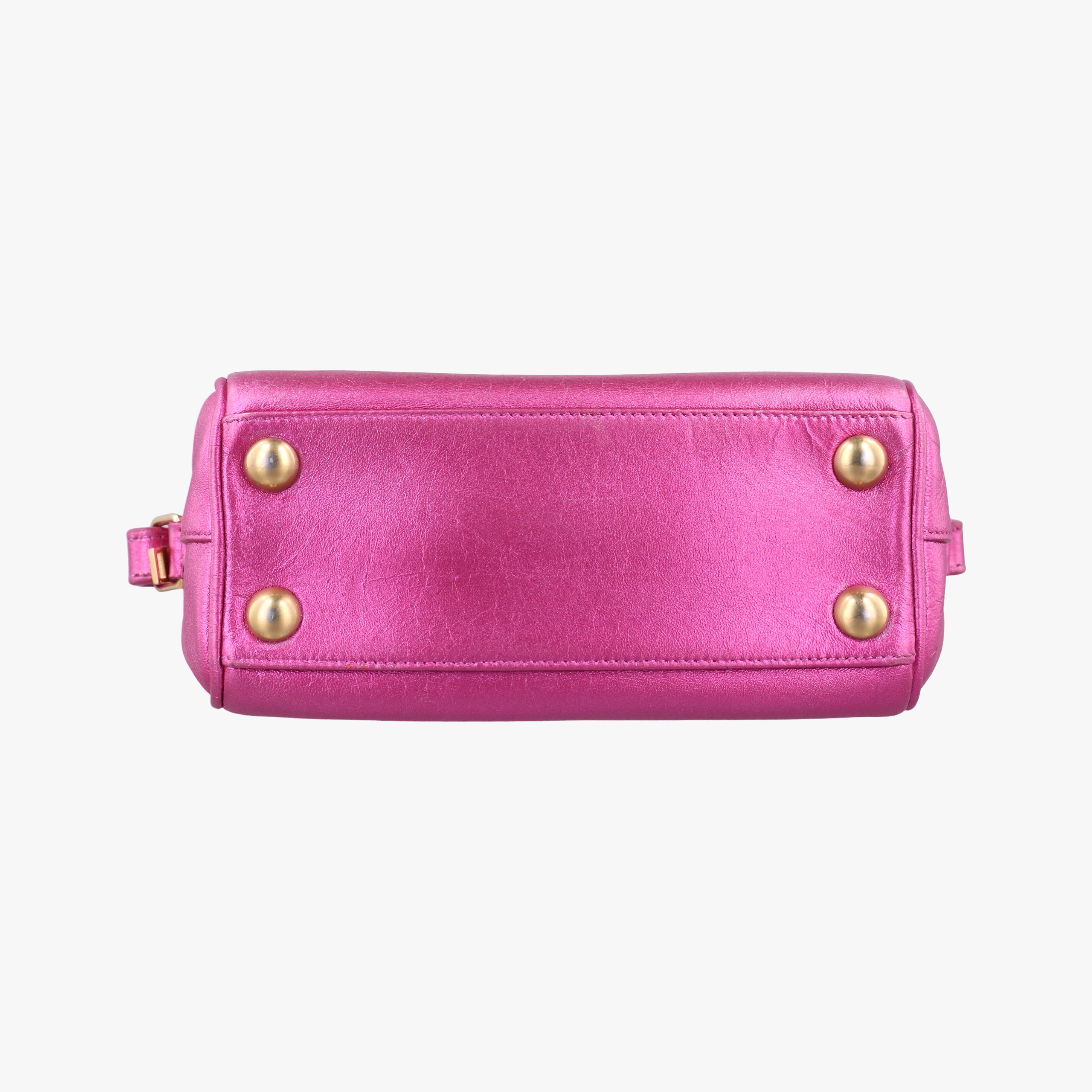 Secondhand Yves Saint Laurent CLASSIC BABY DUFFLE Rose Leather 340238 shoulderbag | stylenewstar