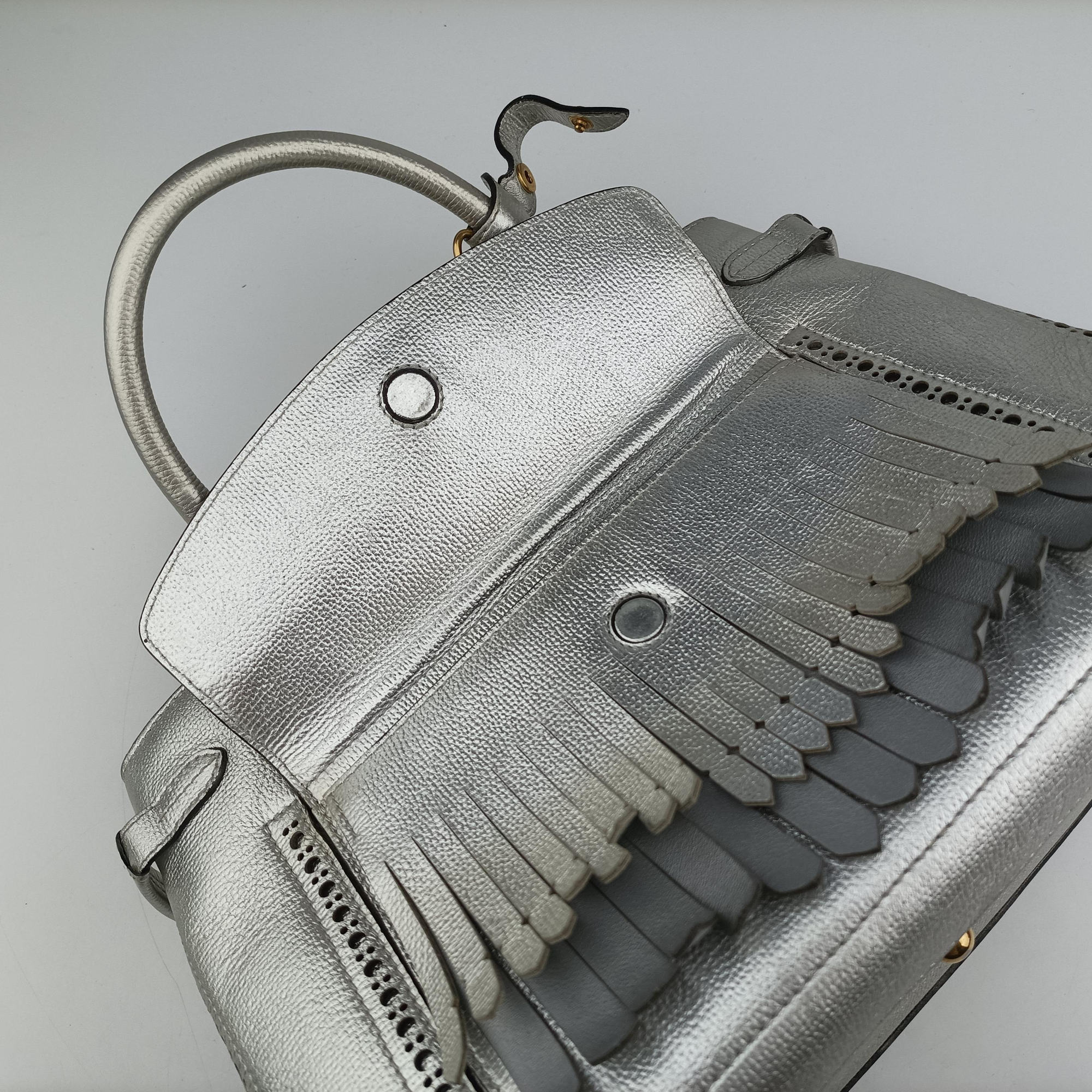 Pre-owned Burberry Medium Brogue Banner Silver leather  shoulderbag | stylenewstar