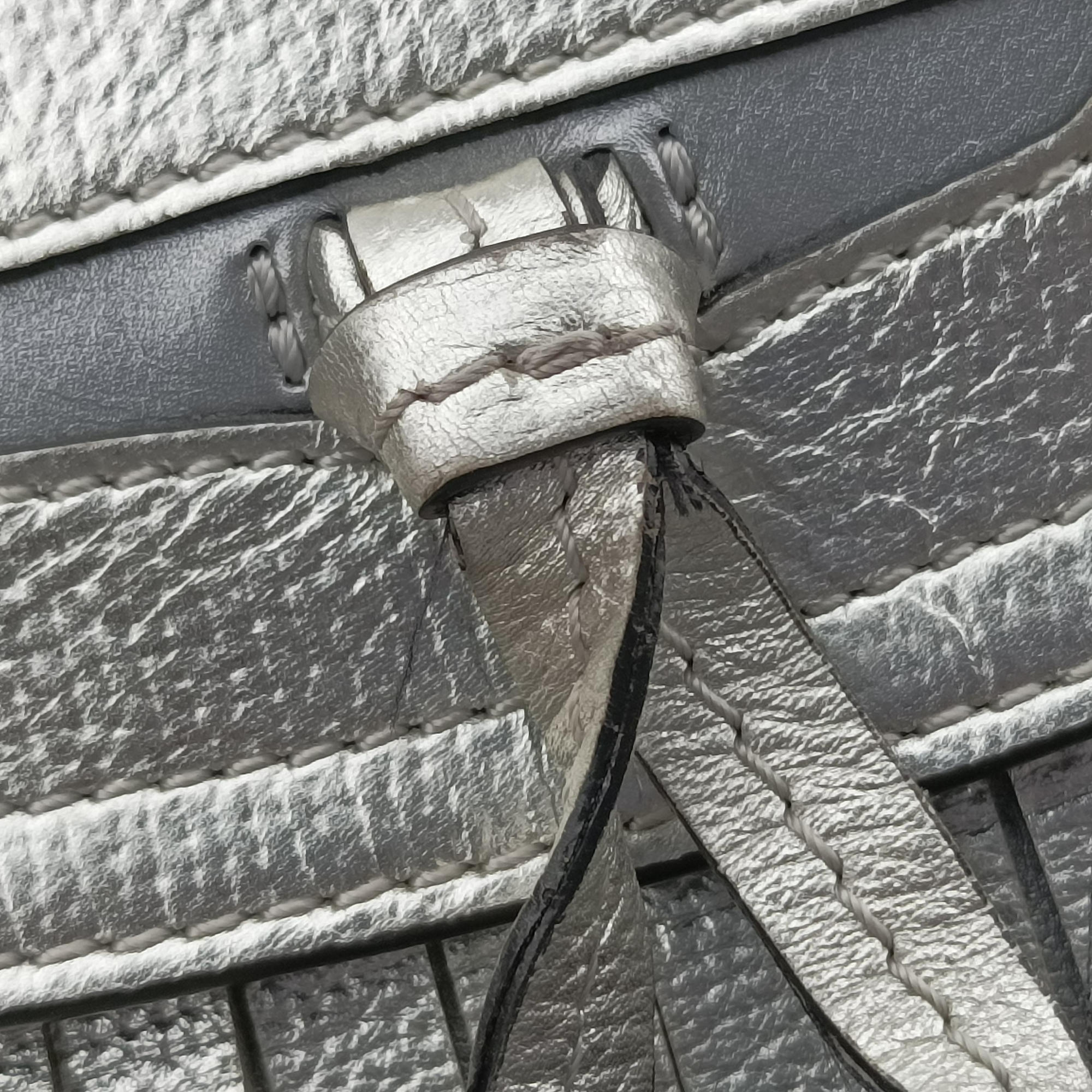 Pre-owned Burberry Medium Brogue Banner Silver leather  shoulderbag | stylenewstar