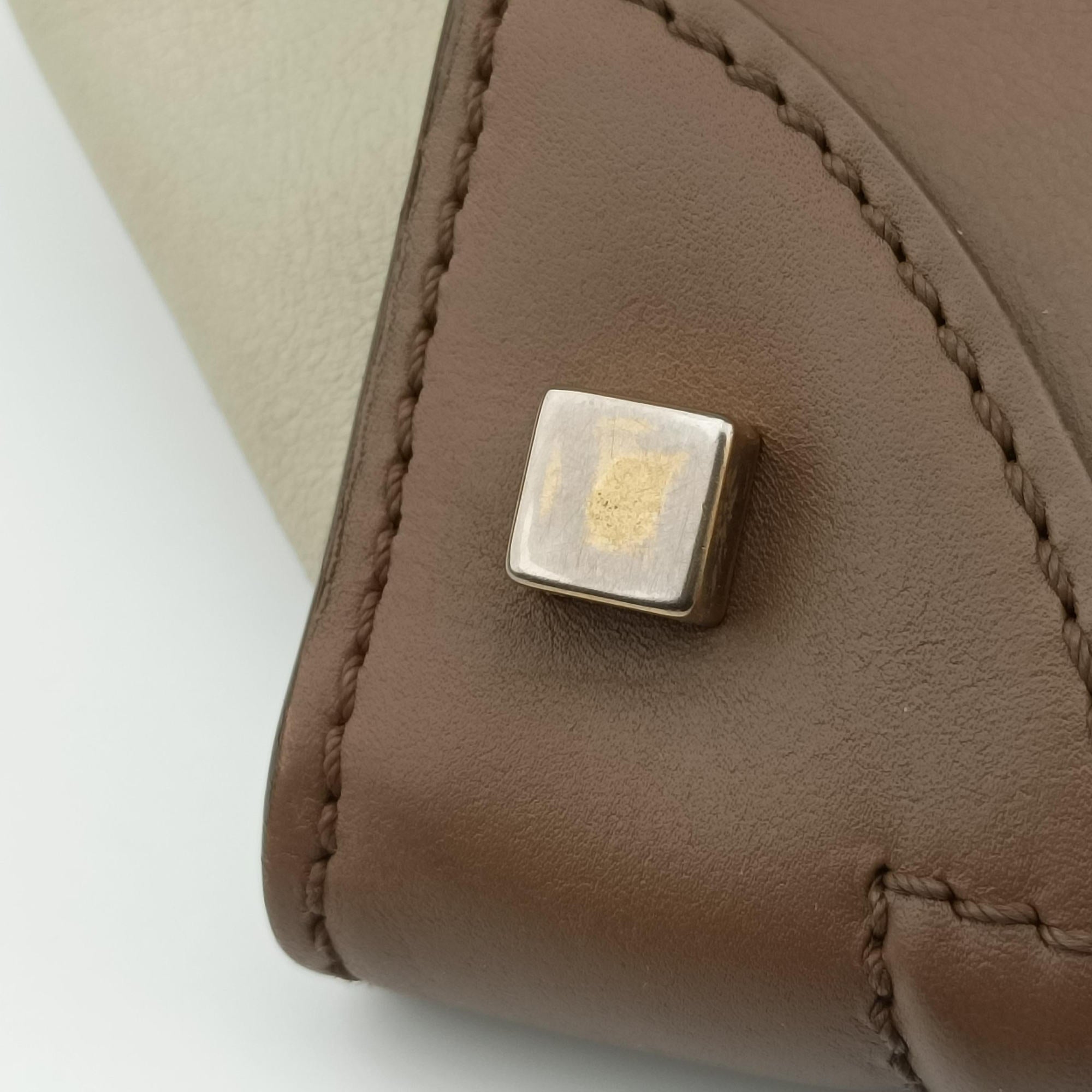 Pre-owned Celine Luggage Mini Shopper Beige × White Leather  handbag | stylenewstar