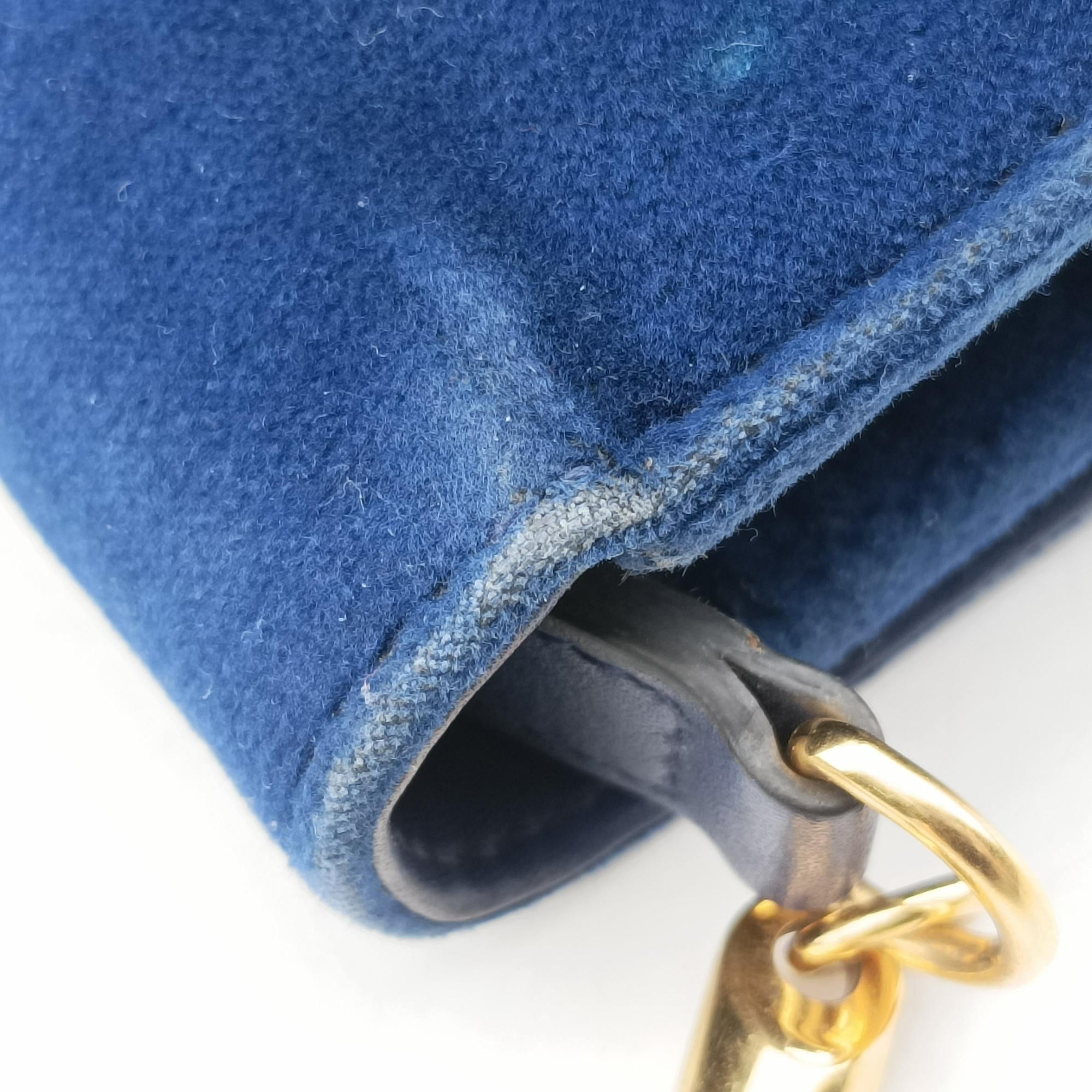 Pre-owned Gucci Square G Navy velour 544242 shoulderbag | stylenewstar