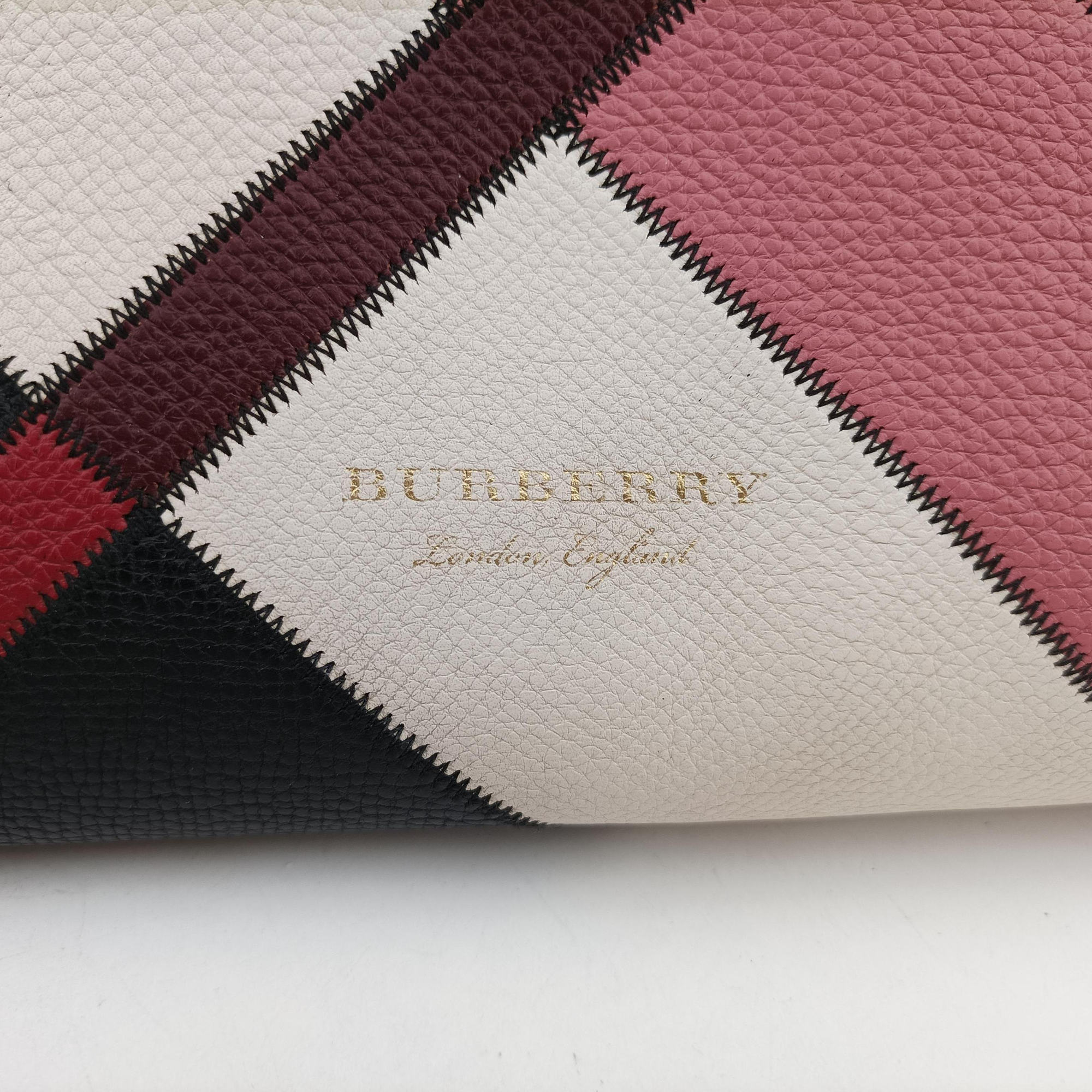 Pre-owned Burberry Banner Patchwork Medium Tote Multicolour Leather CF 402 handbag | stylenewstar