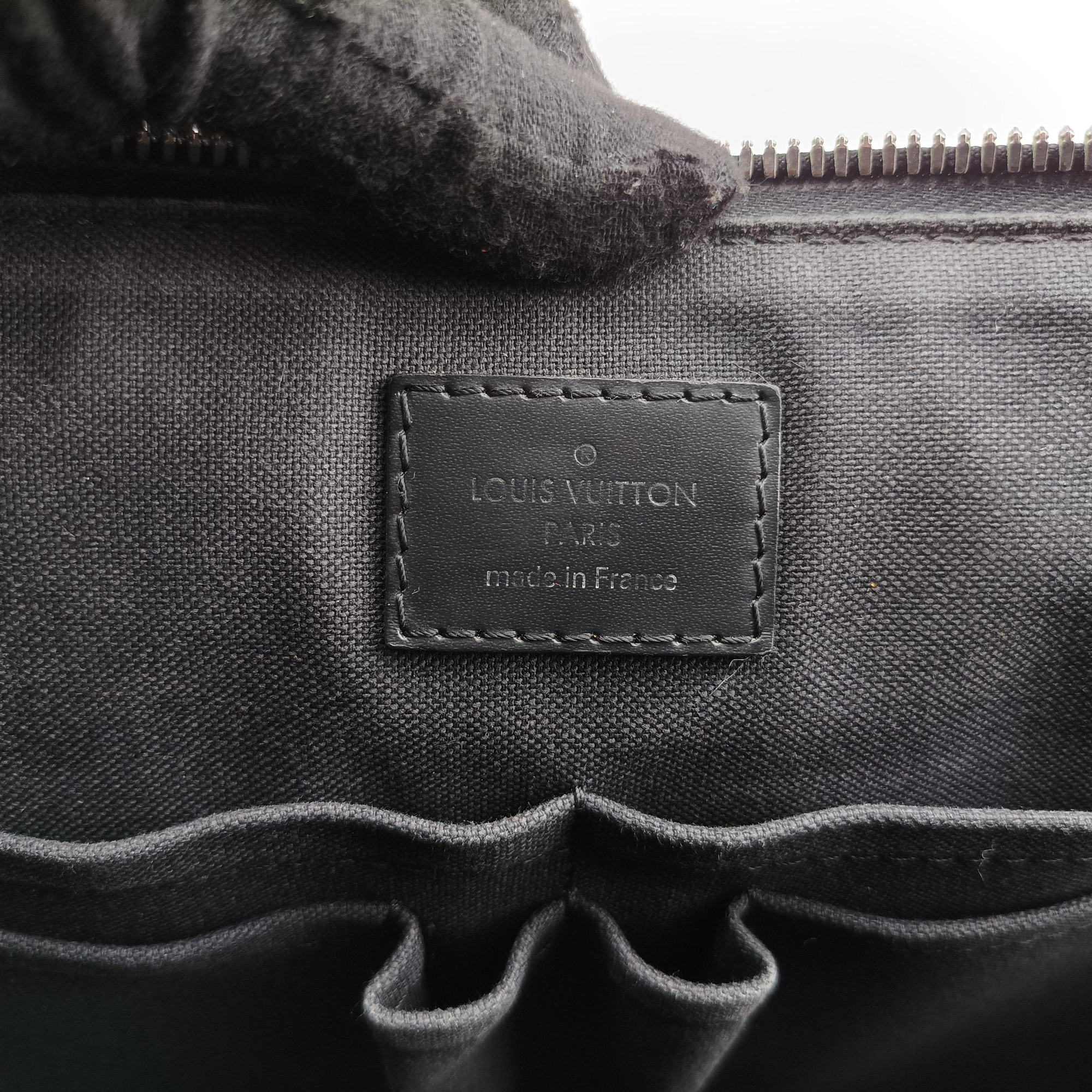 Pre-owned Louis Vuitton Porte Documents Jour Noir Damier Graphite N48224 shoulderbag | stylenewstar