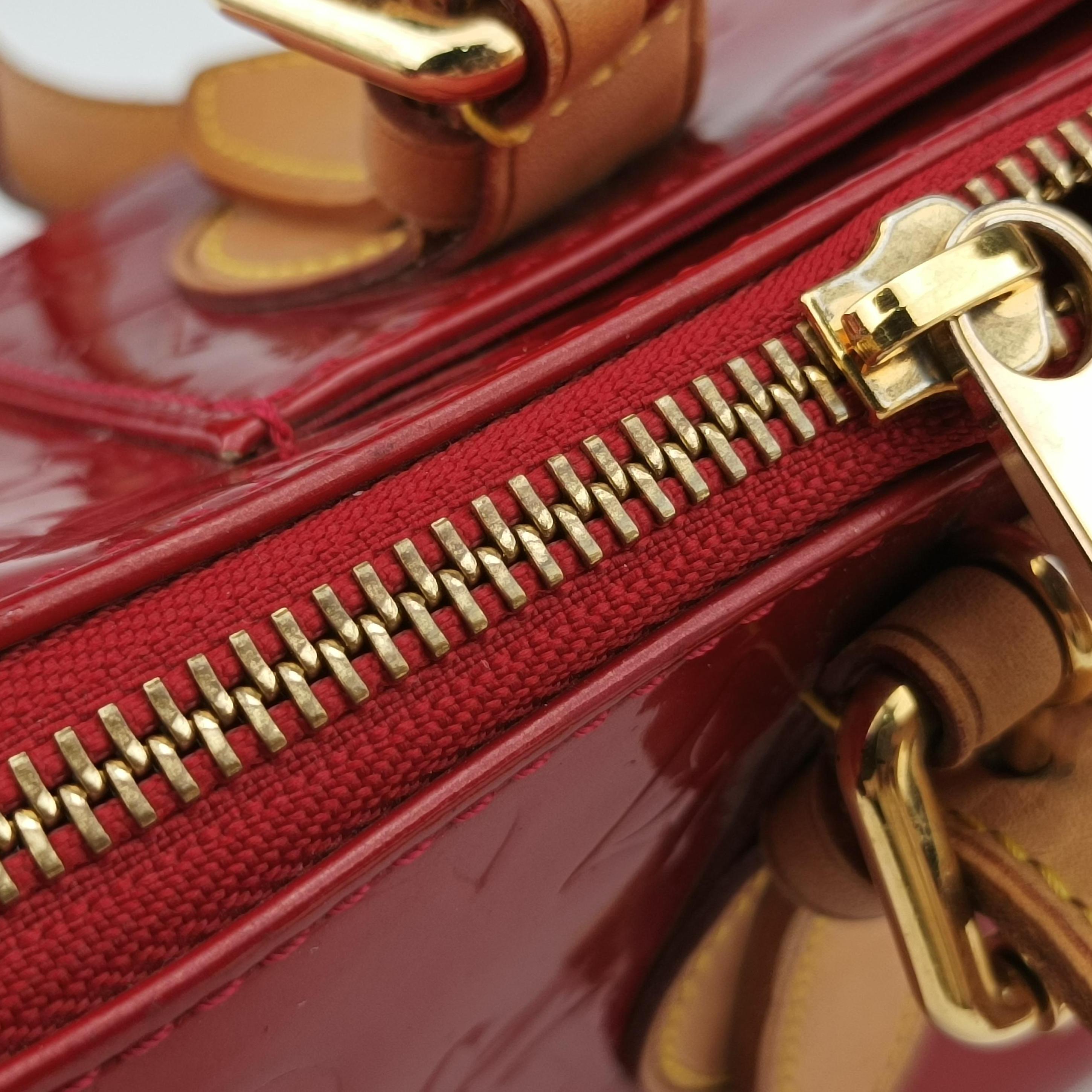 Pre-owned Louis Vuitton Rosewood Avenue POMME D’AMOUR Vernis M93507 handbag | stylenewstar