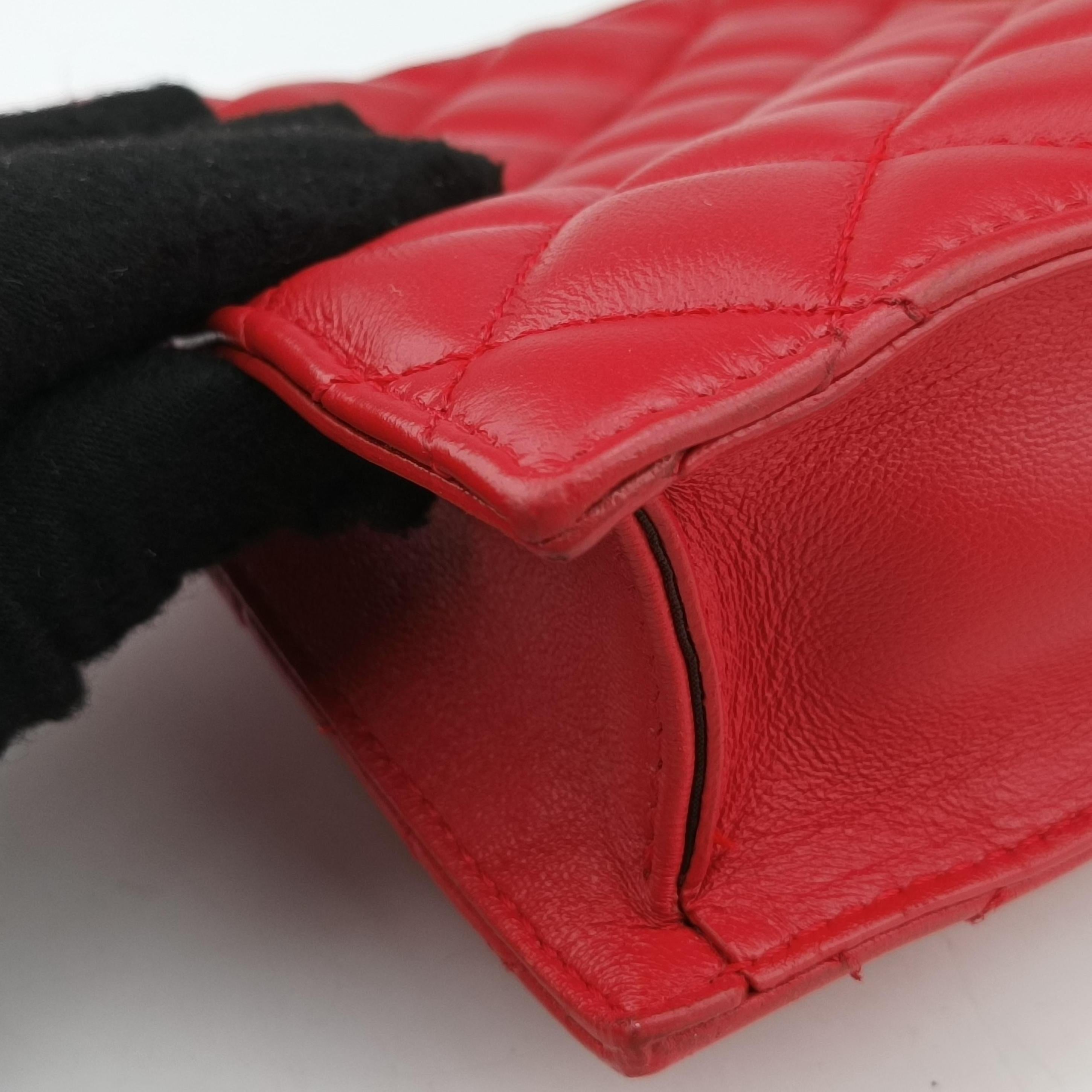 Secondhand VERSACE medusa Red leather  shoulderbag | stylenewstar