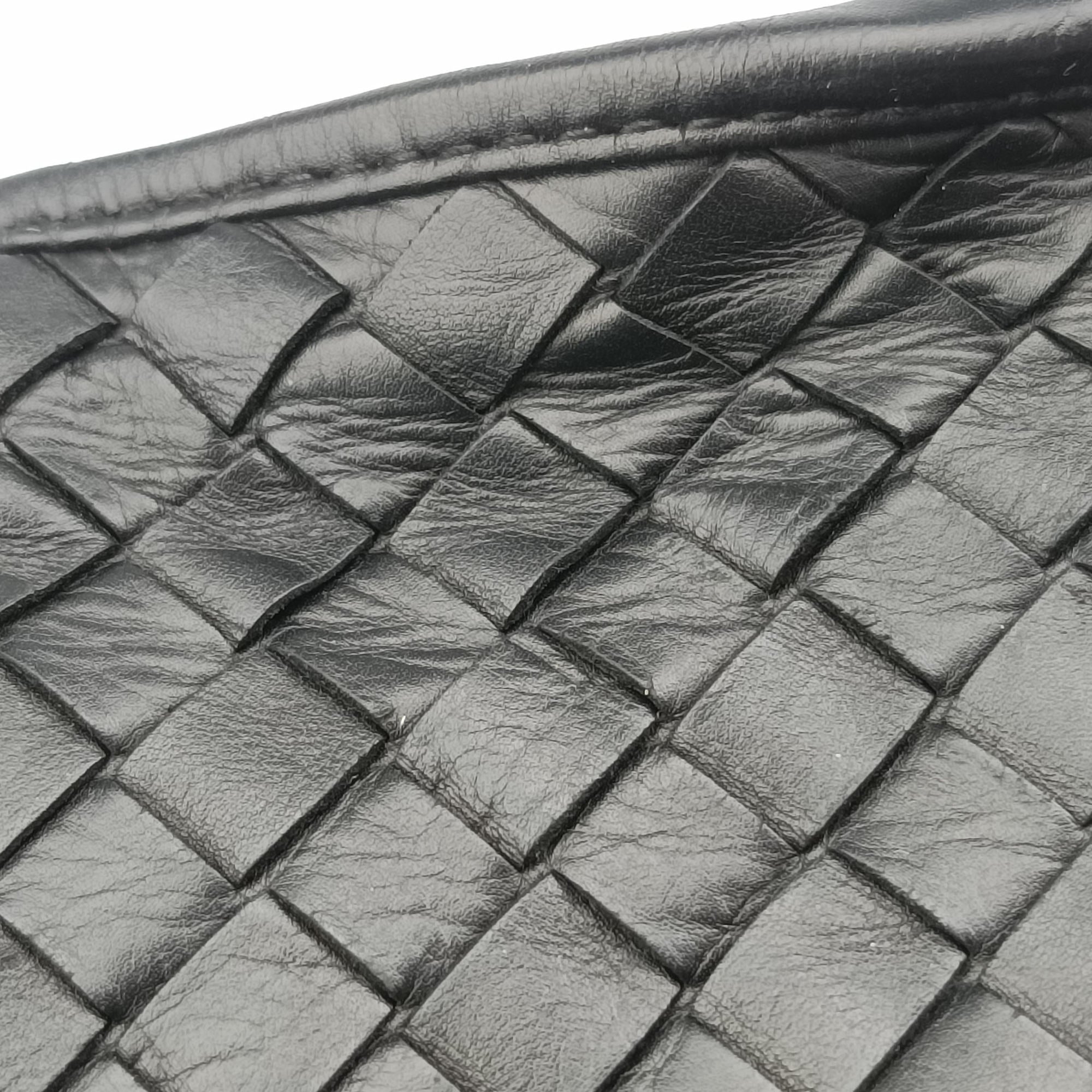Pre-owned Bottega Veneta Intrecciato Black lambskin  handbag | stylenewstar