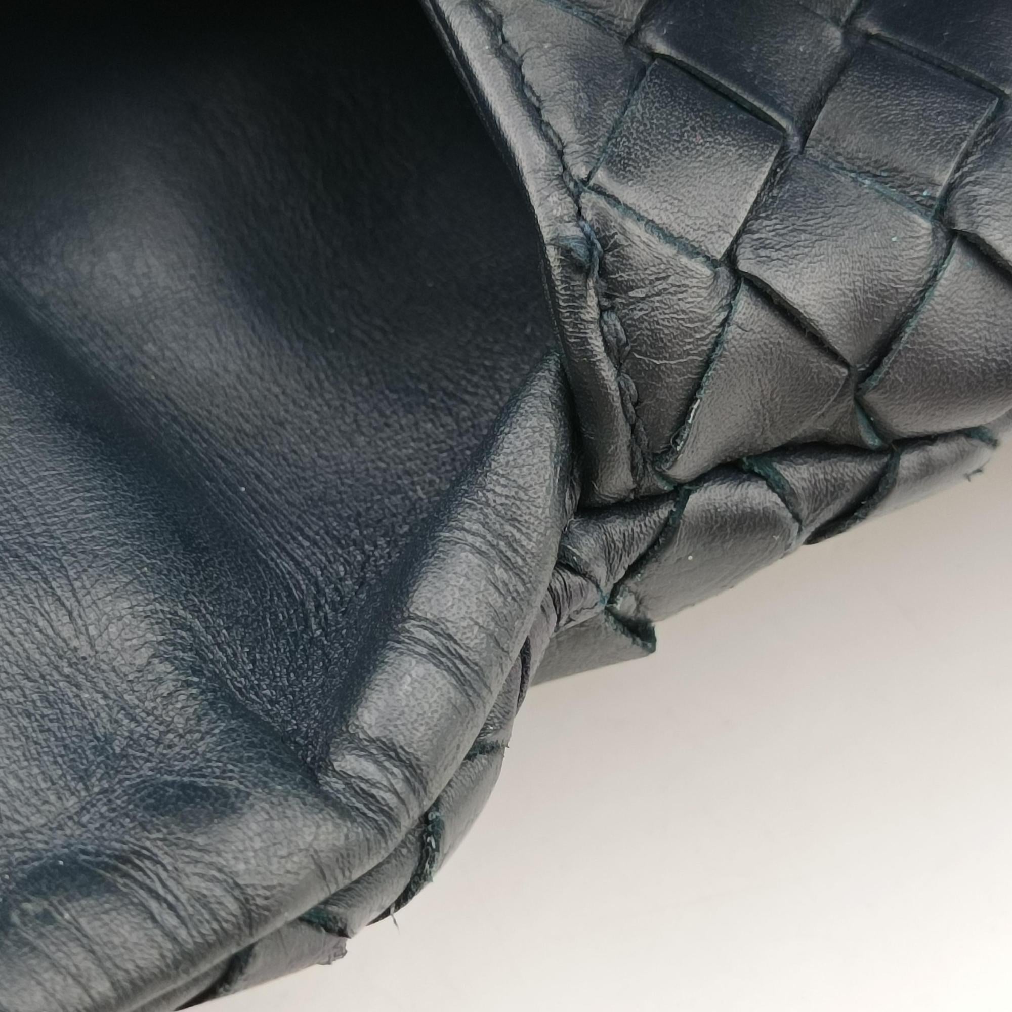 Vintage Bottega Veneta Intrecciato Navy lambskin  handbag | stylenewstar