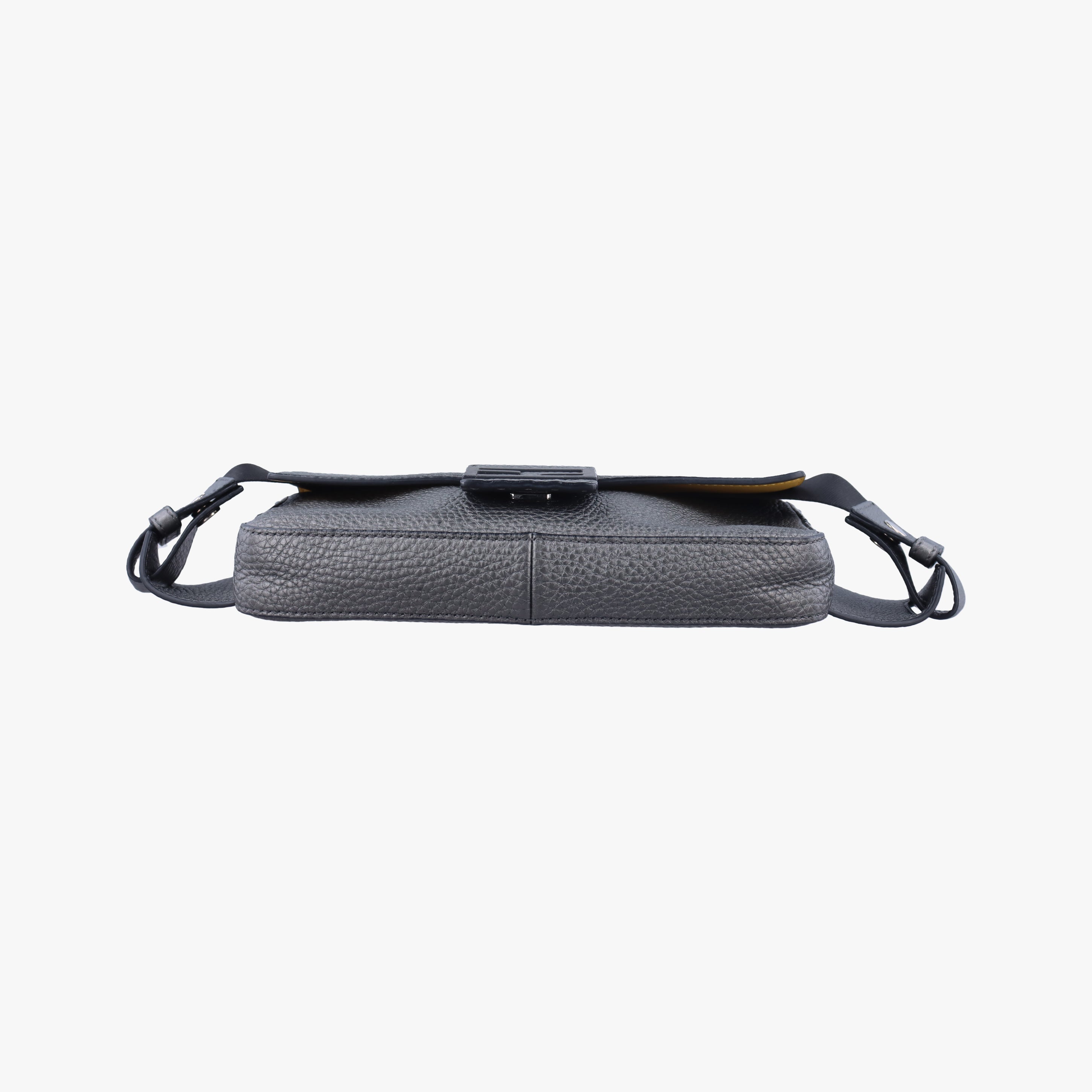 Vintage Fendi Baguette Grey Leather 7VA472 shoulderbag | stylenewstar