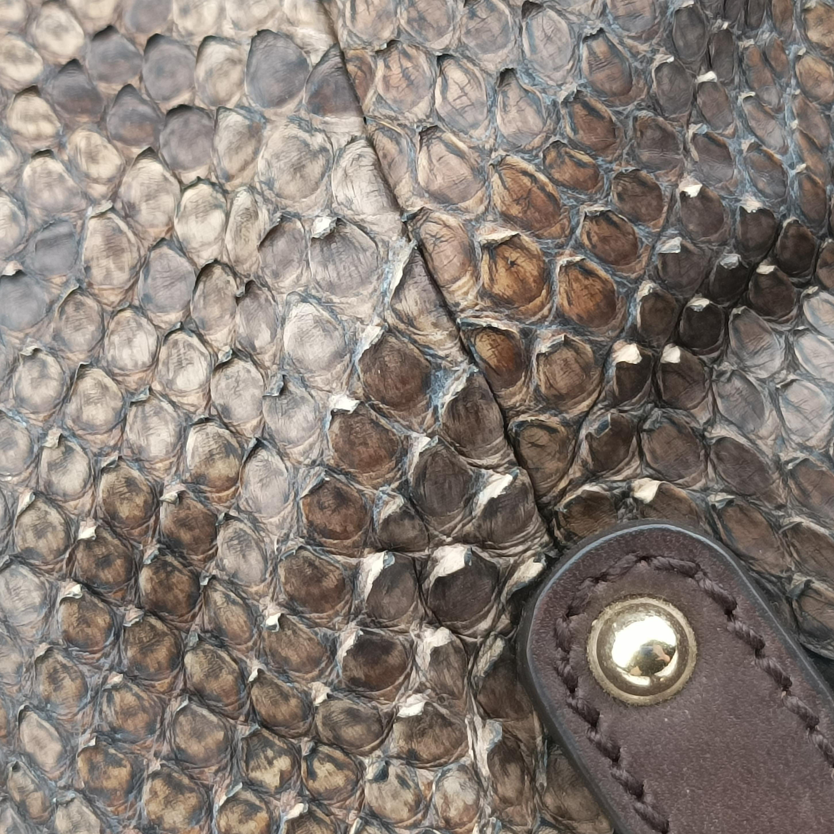 Pre-owned Gucci GG Craft Brown snakeskin 247207 shoulderbag | stylenewstar
