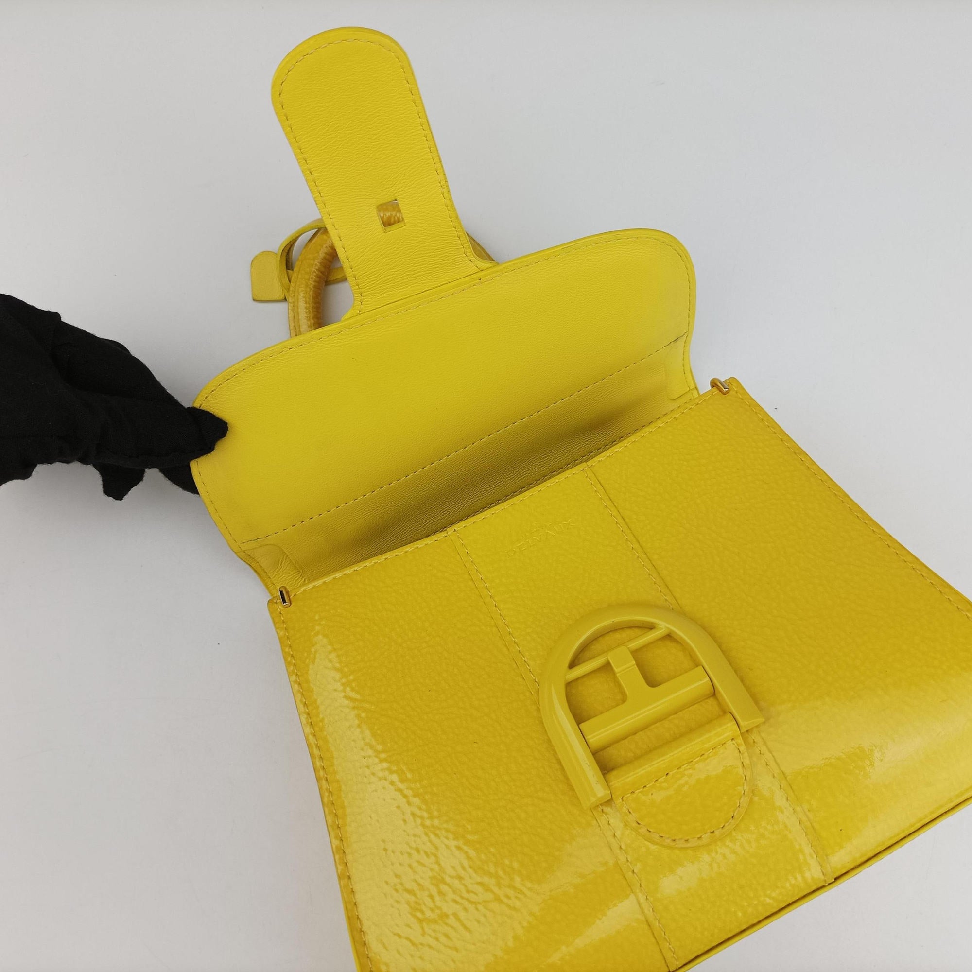 Pre-owned Delvaux Brillant Mini Yellow Patent   shoulderbag | stylenewstar