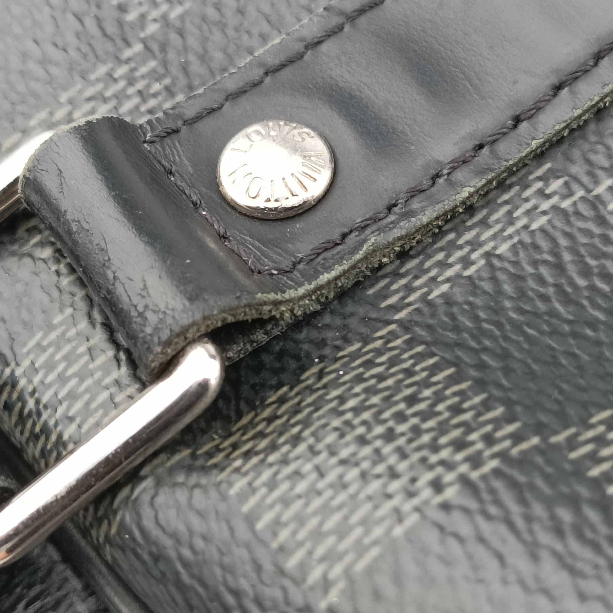 Pre-owned Louis Vuitton Porte Documents Voyage PM Noir Damier Graphite N41478 shoulderbag | stylenewstar