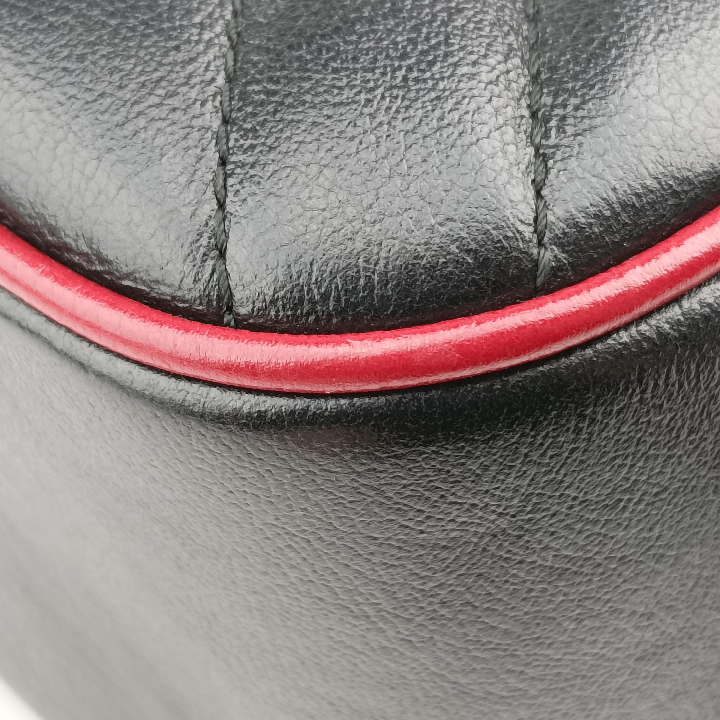 Secondhand Gucci GG Marmont Bamboo Top Handle Black×Red Leather 602270 shoulderbag | stylenewstar