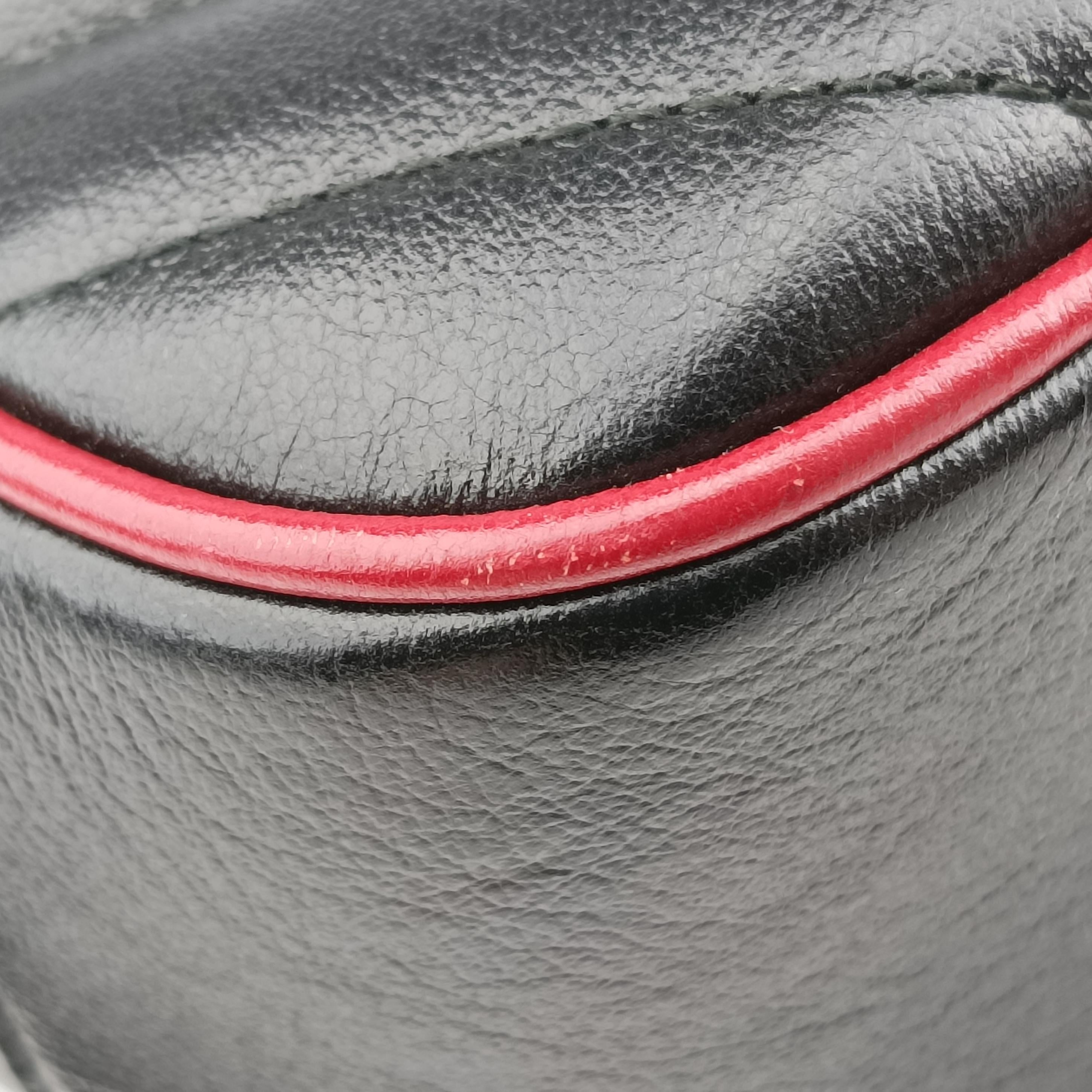 Secondhand Gucci GG Marmont Bamboo Top Handle Black×Red Leather 602270 shoulderbag | stylenewstar