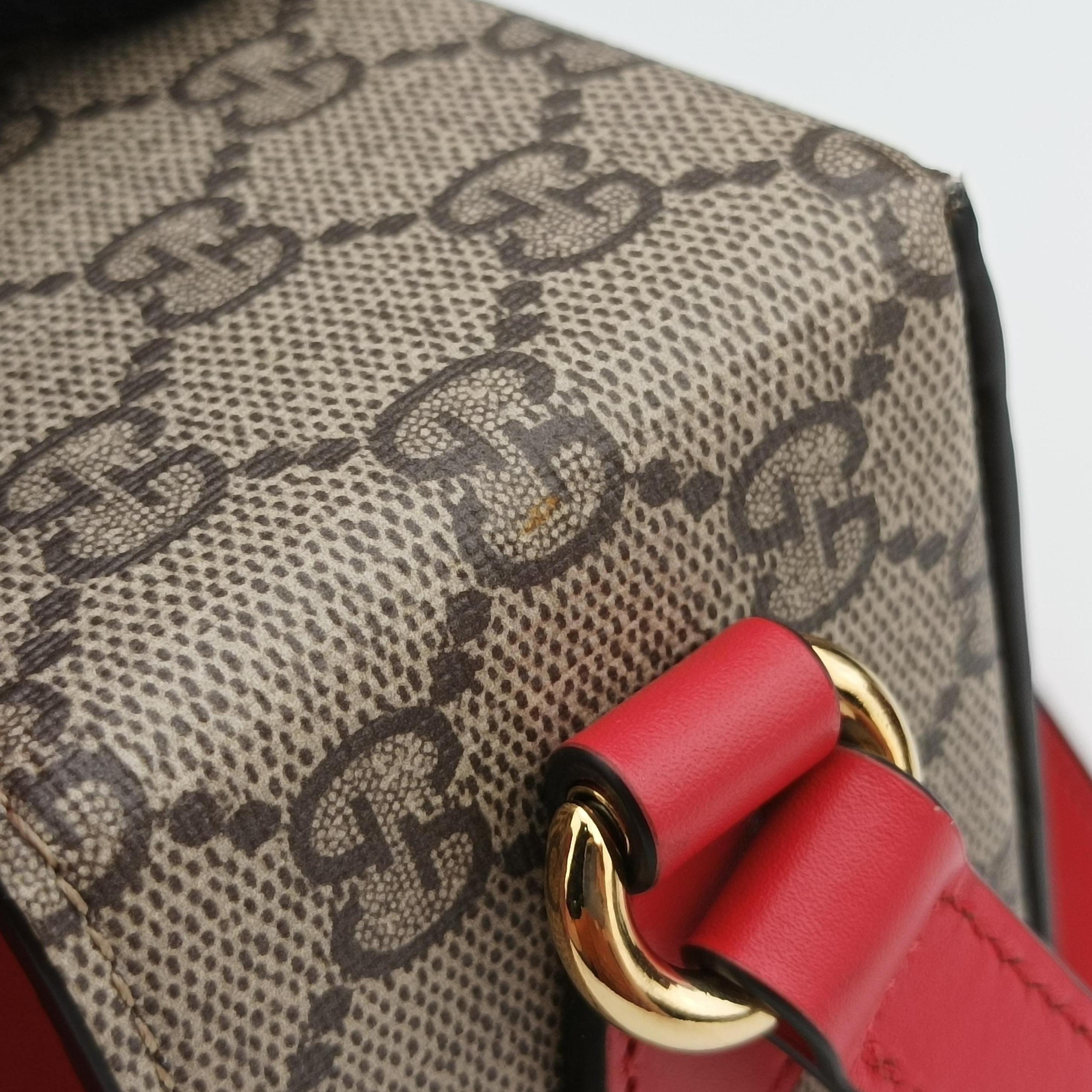 Pre-owned Gucci GG Supreme Brown×Red PVC coated canvas 677610 shoulderbag | stylenewstar