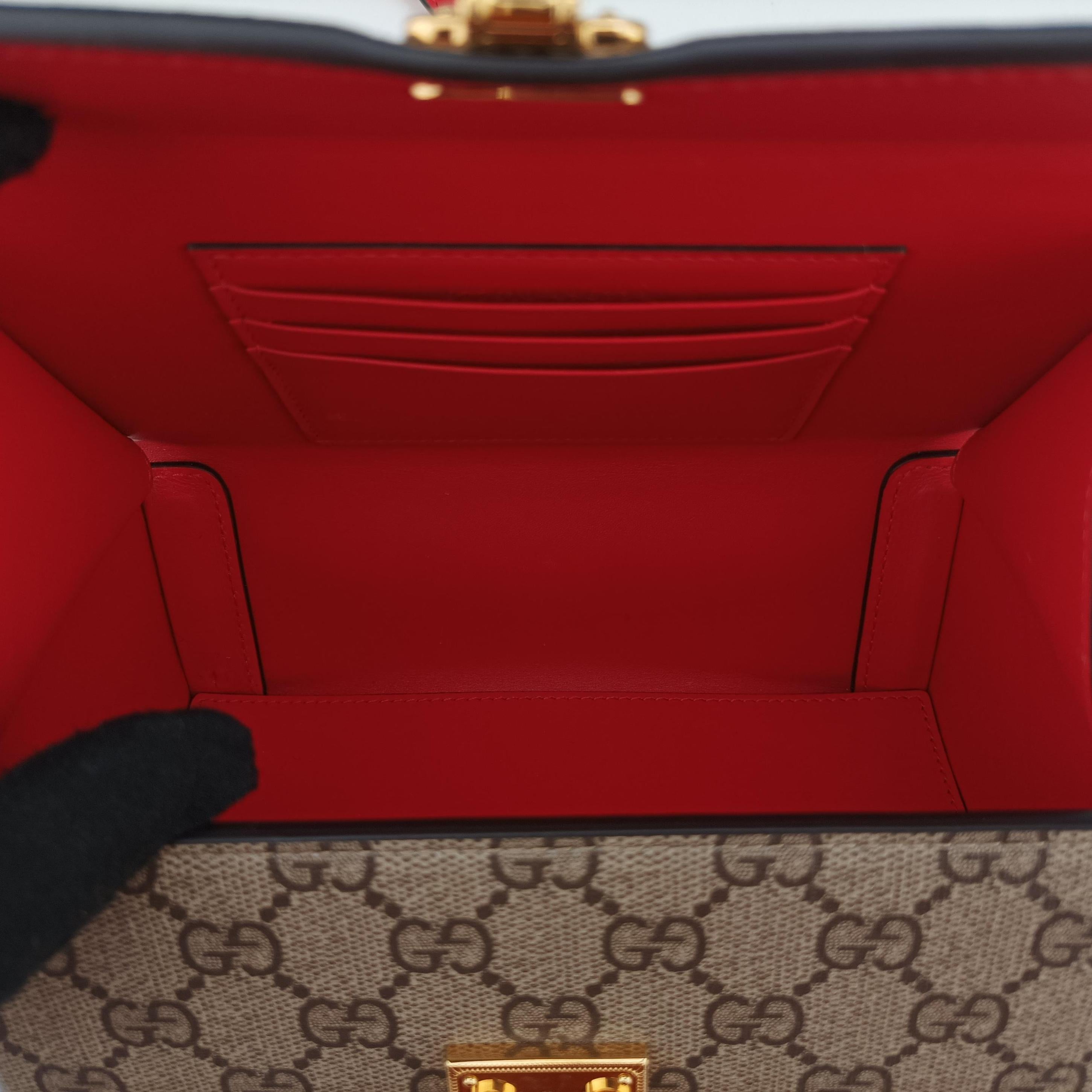 Pre-owned Gucci GG Supreme Brown×Red PVC coated canvas 677610 shoulderbag | stylenewstar