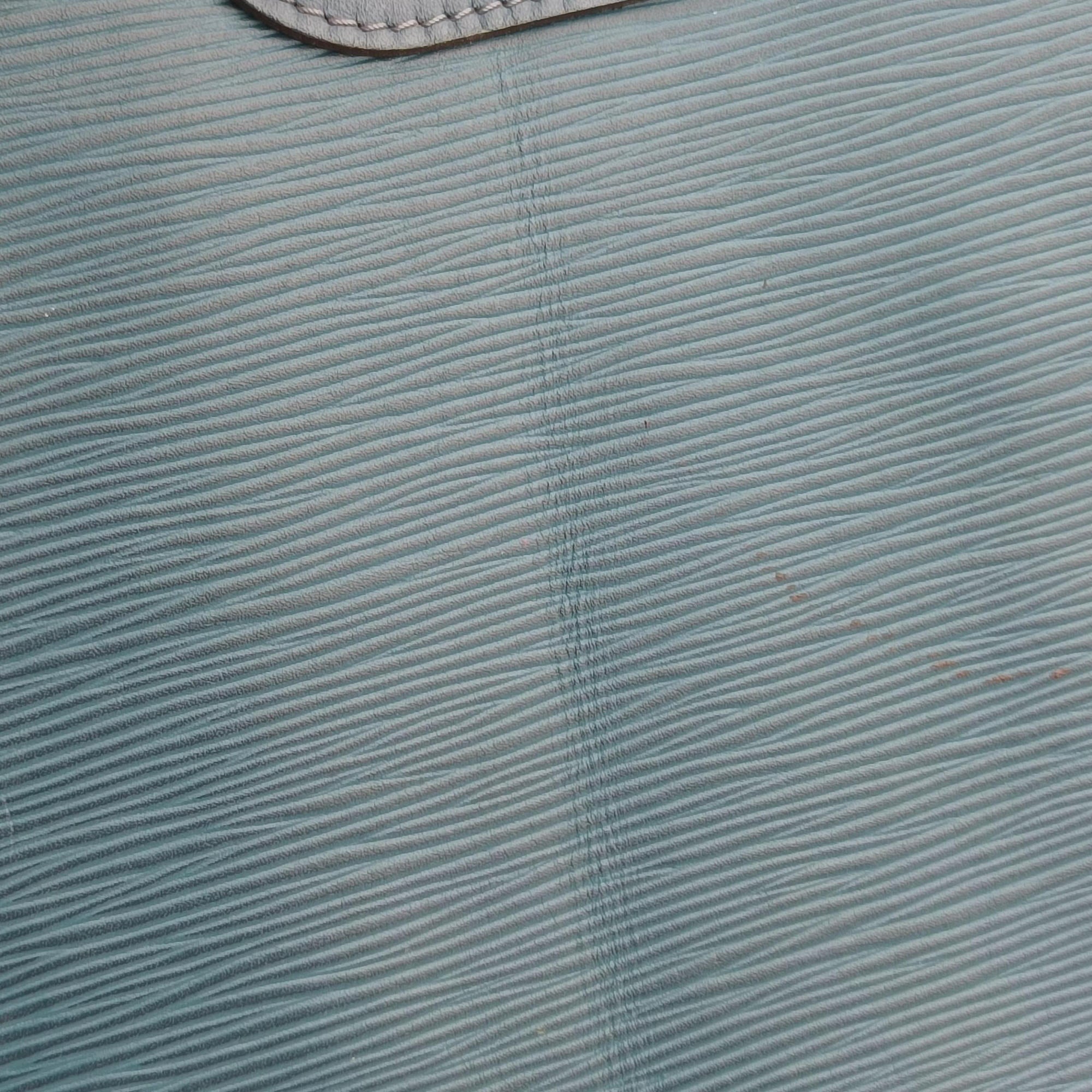 Pre-owned Louis Vuitton Porte Documents Jour blue Epi M51700 handbag | stylenewstar