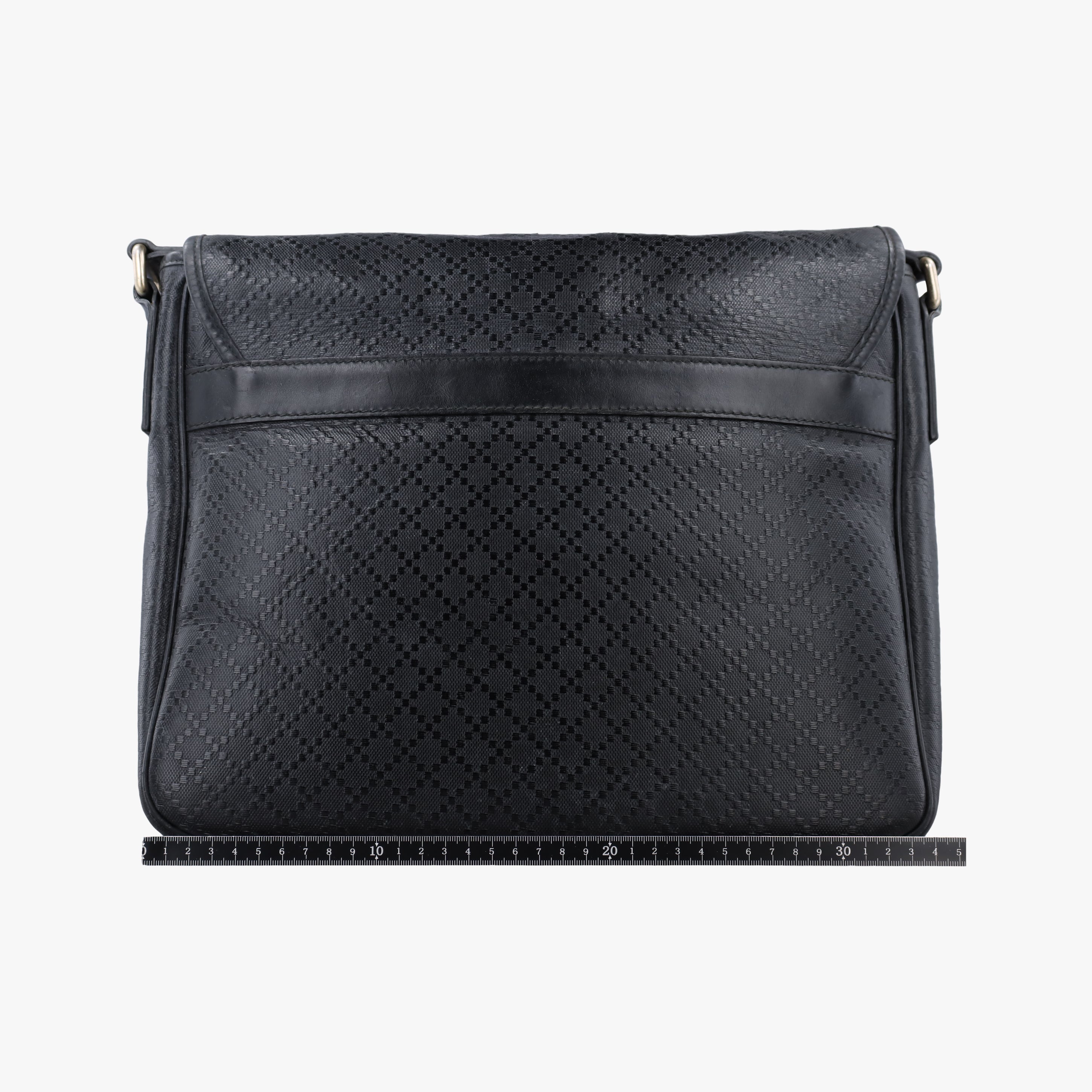 Pre-owned Gucci Guccissima Messenger Black Leather 223665 crossbodybag | stylenewstar