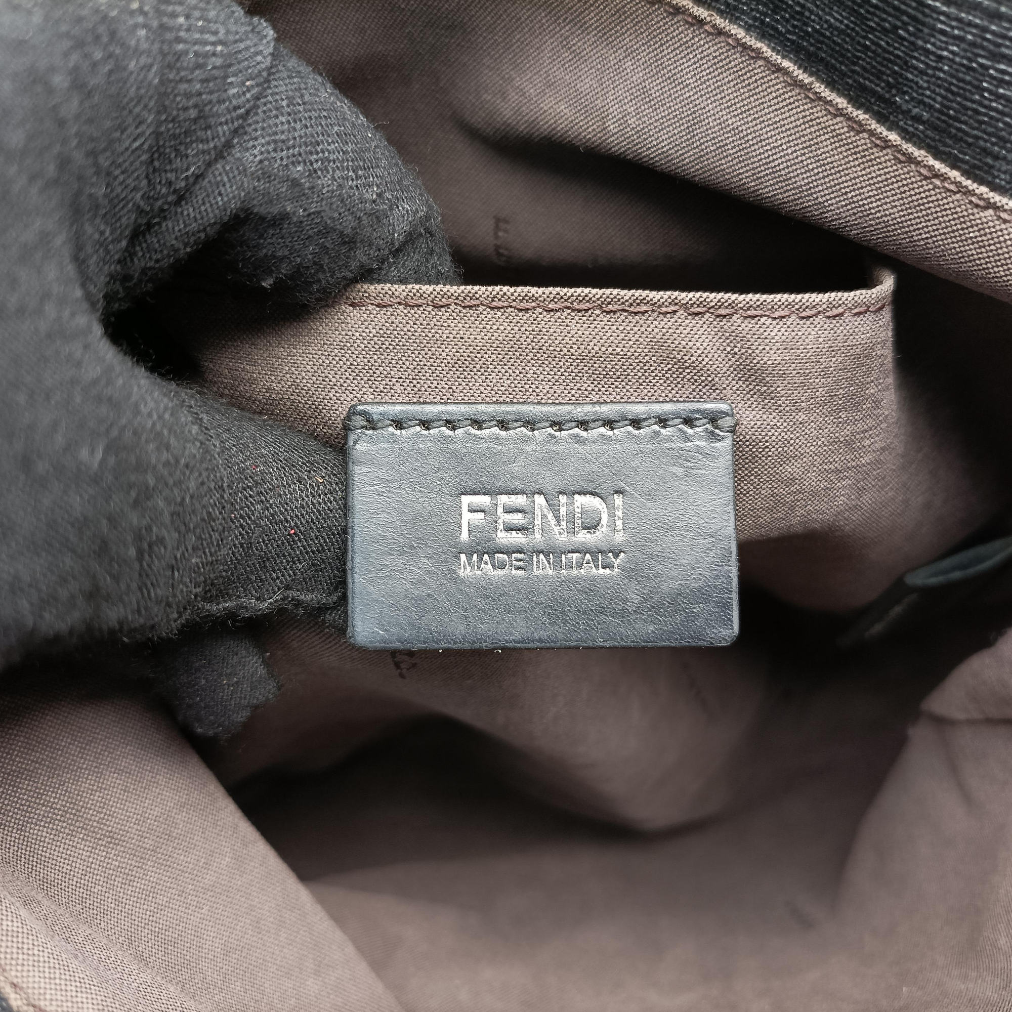 Pre-owned Fendi Zucca black PVC coated canvas 7VA215 shoulderbag | stylenewstar