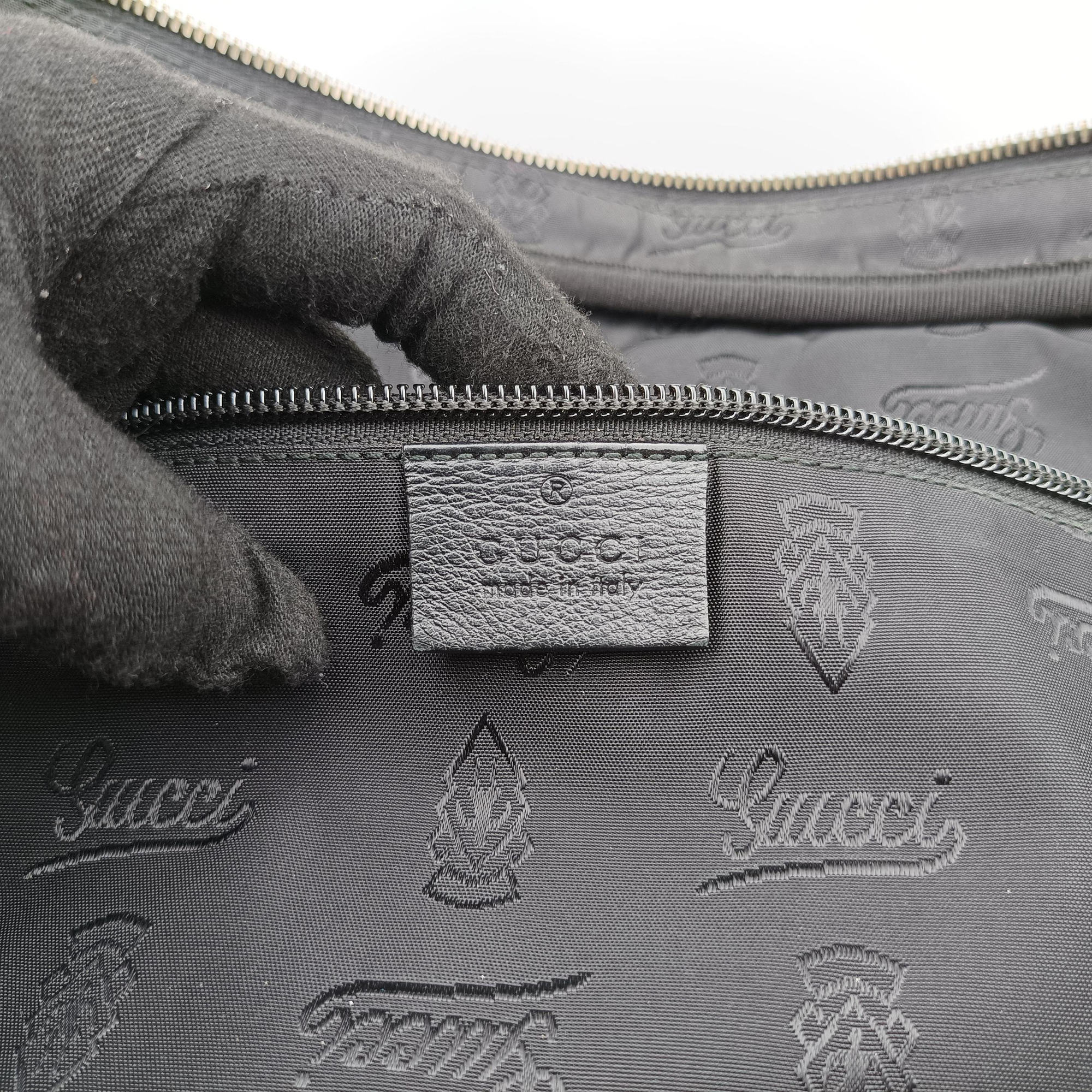 Pre-owned Gucci Guccissima Business Black Leather 208463 handbag | stylenewstar