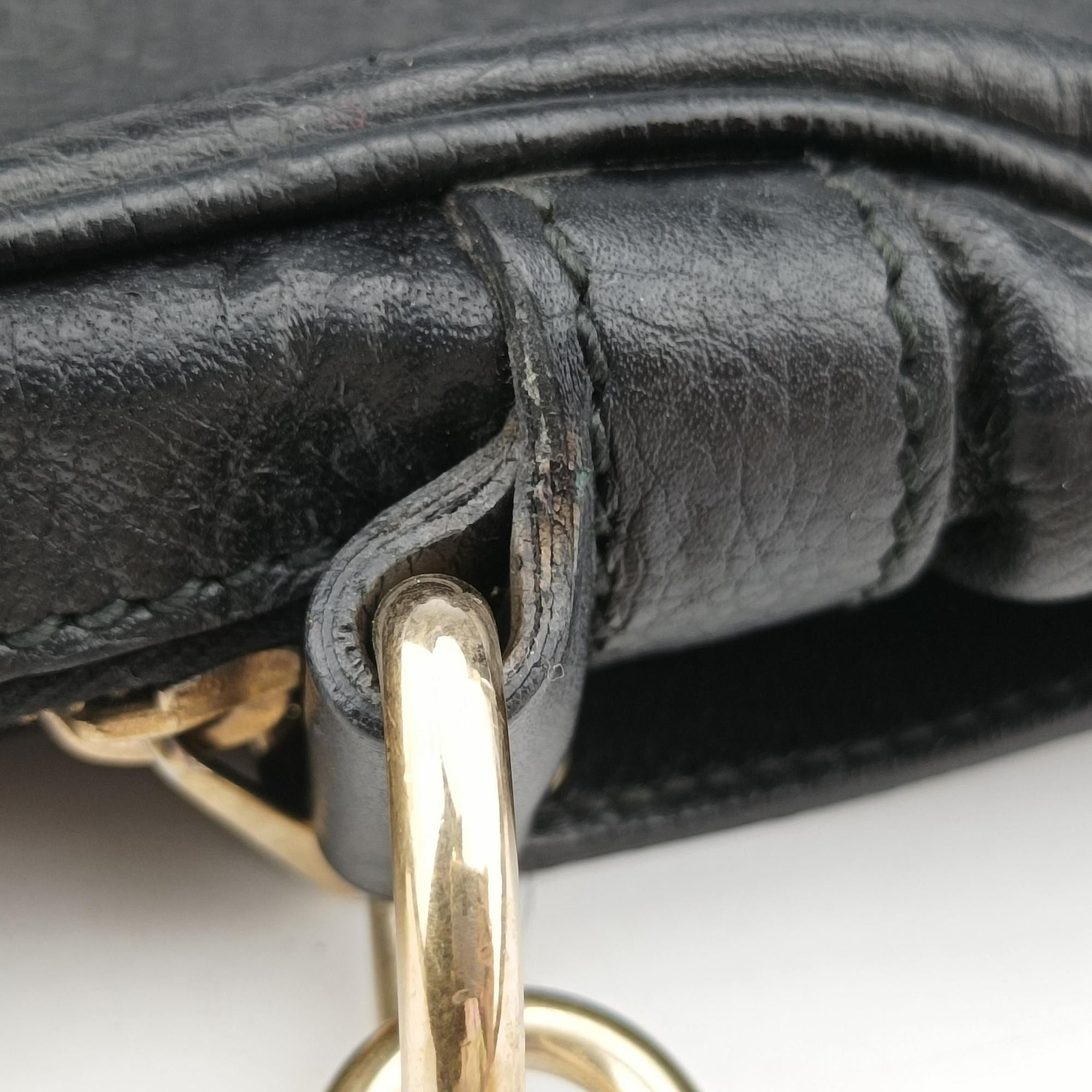 Pre-owned Gucci Guccissima Business Black Leather 208463 handbag | stylenewstar