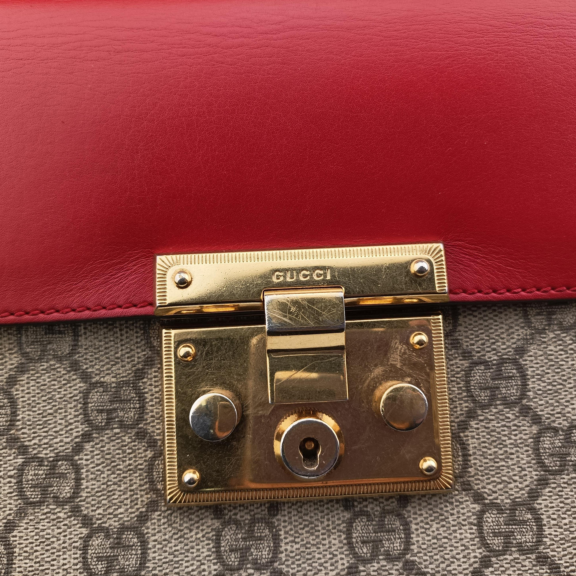 Pre-owned Gucci Padlock Beige × Red × Multi PVC coated canvas×leather 453188 shoulderbag | stylenewstar