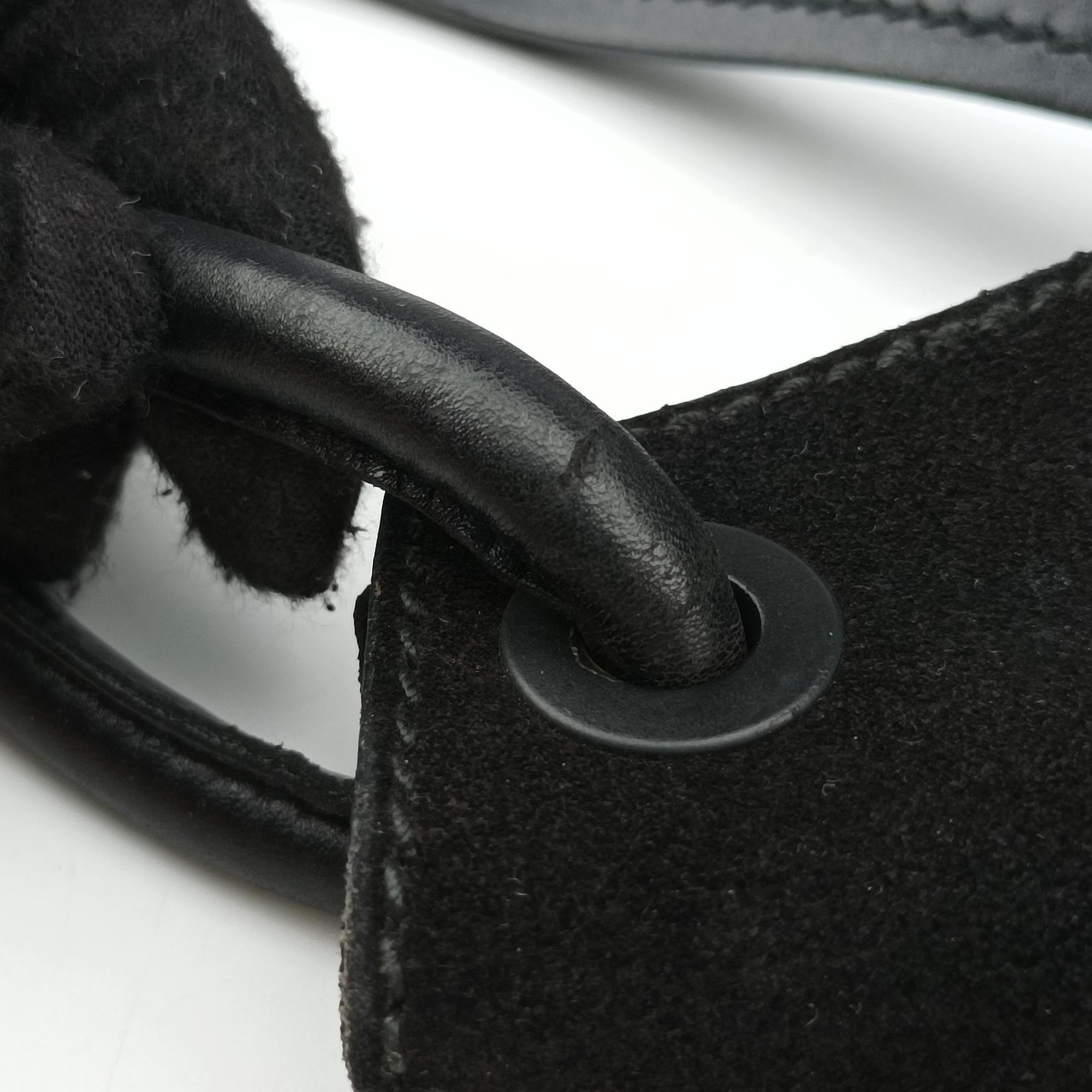 Pre-owned Gucci Hobo Black Suede 101292 shoulderbag | stylenewstar