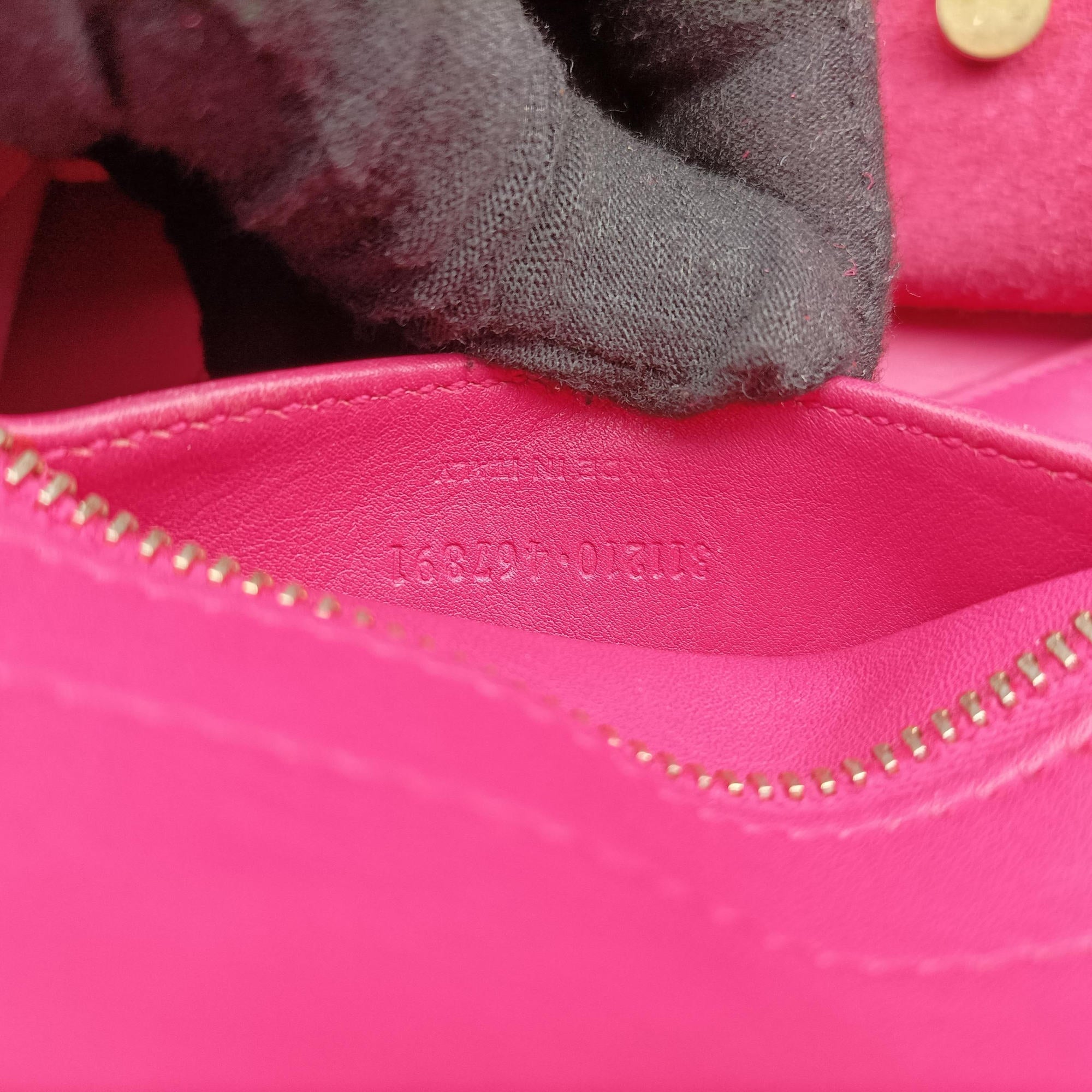 Secondhand Yves Saint Laurent Y Ligne Petit Cabas Rose Leather 311210 shoulderbag | stylenewstar