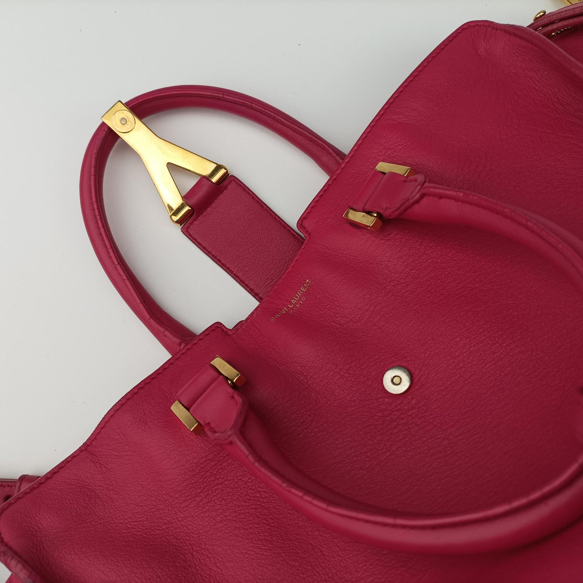 Secondhand Yves Saint Laurent Y Ligne Petit Cabas Rose Leather 311210 shoulderbag | stylenewstar