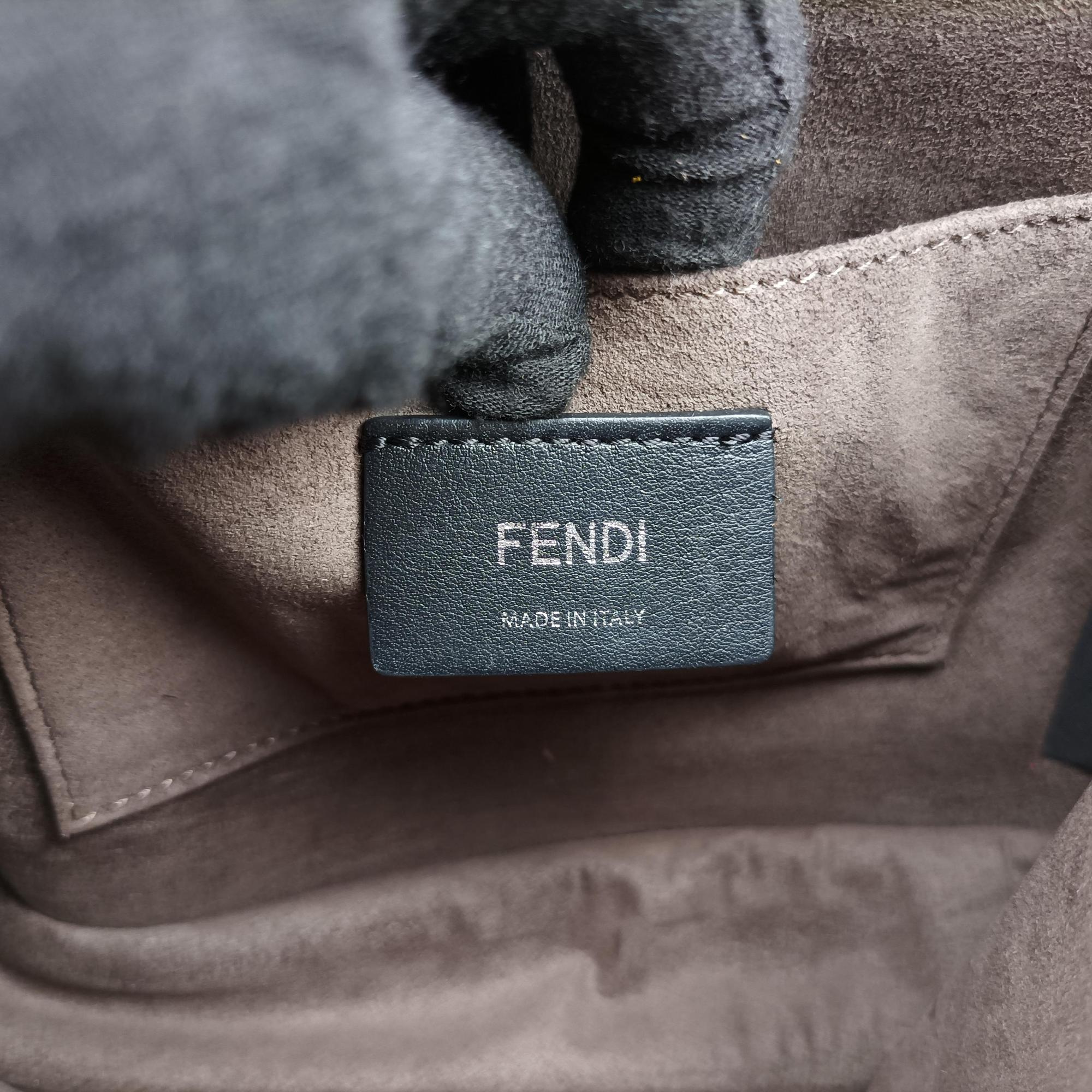 Vintage Fendi Kan I Black Leather 8BT283 shoulderbag | stylenewstar