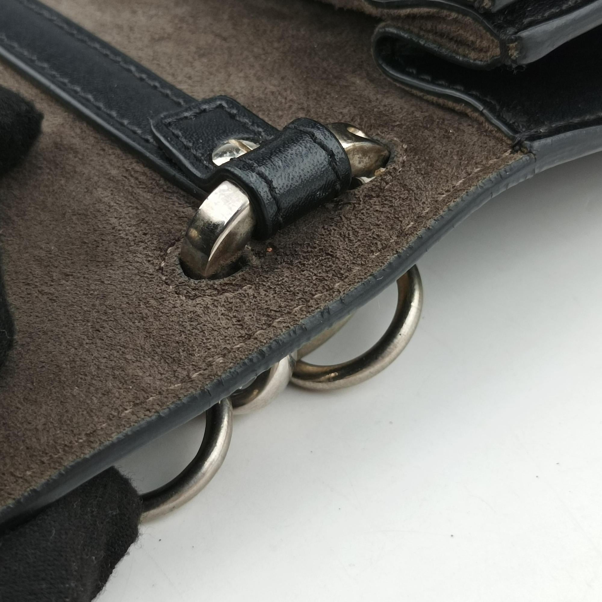 Vintage Fendi Kan I Black Leather 8BT283 shoulderbag | stylenewstar