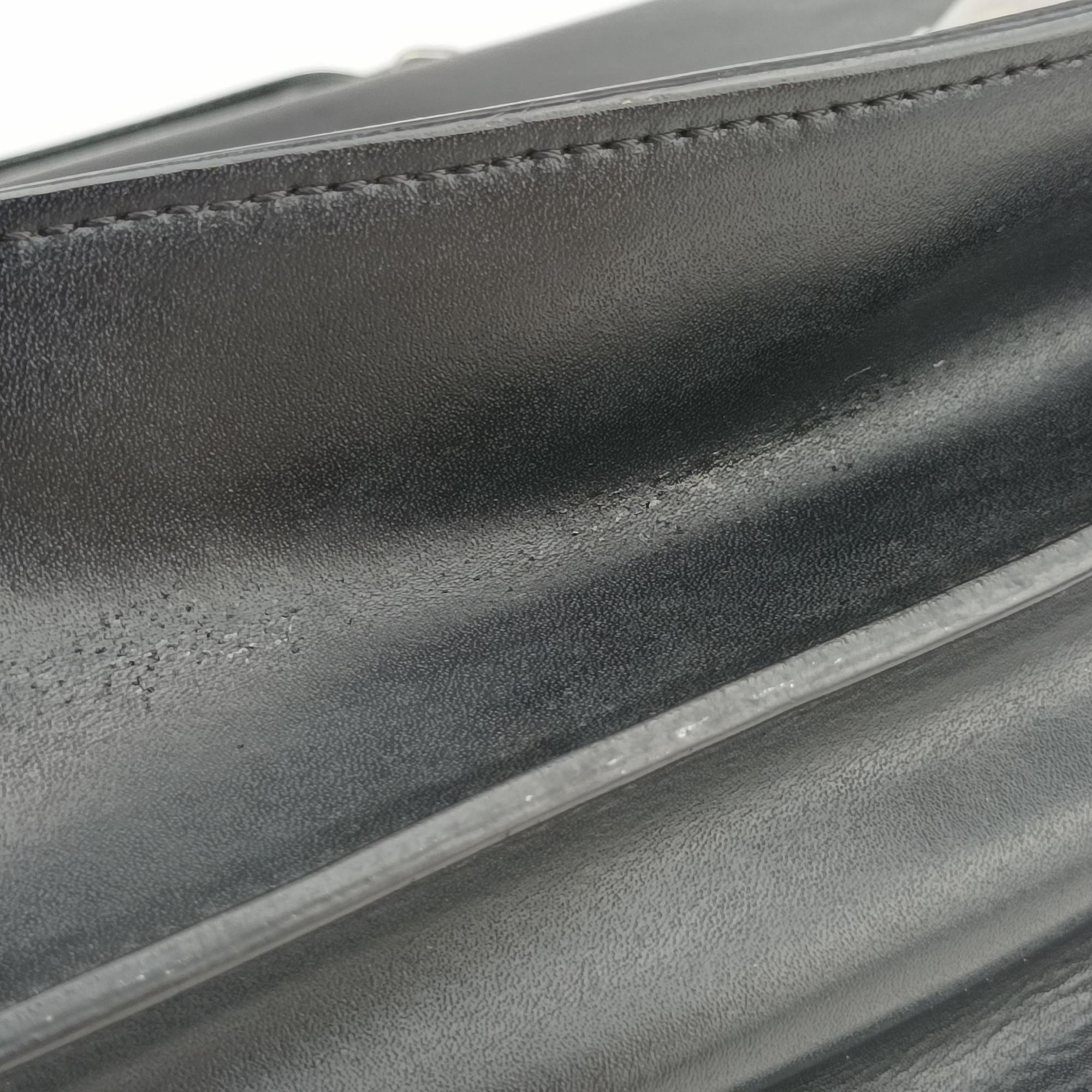 Vintage Fendi Kan I Black Leather 8BT283 shoulderbag | stylenewstar