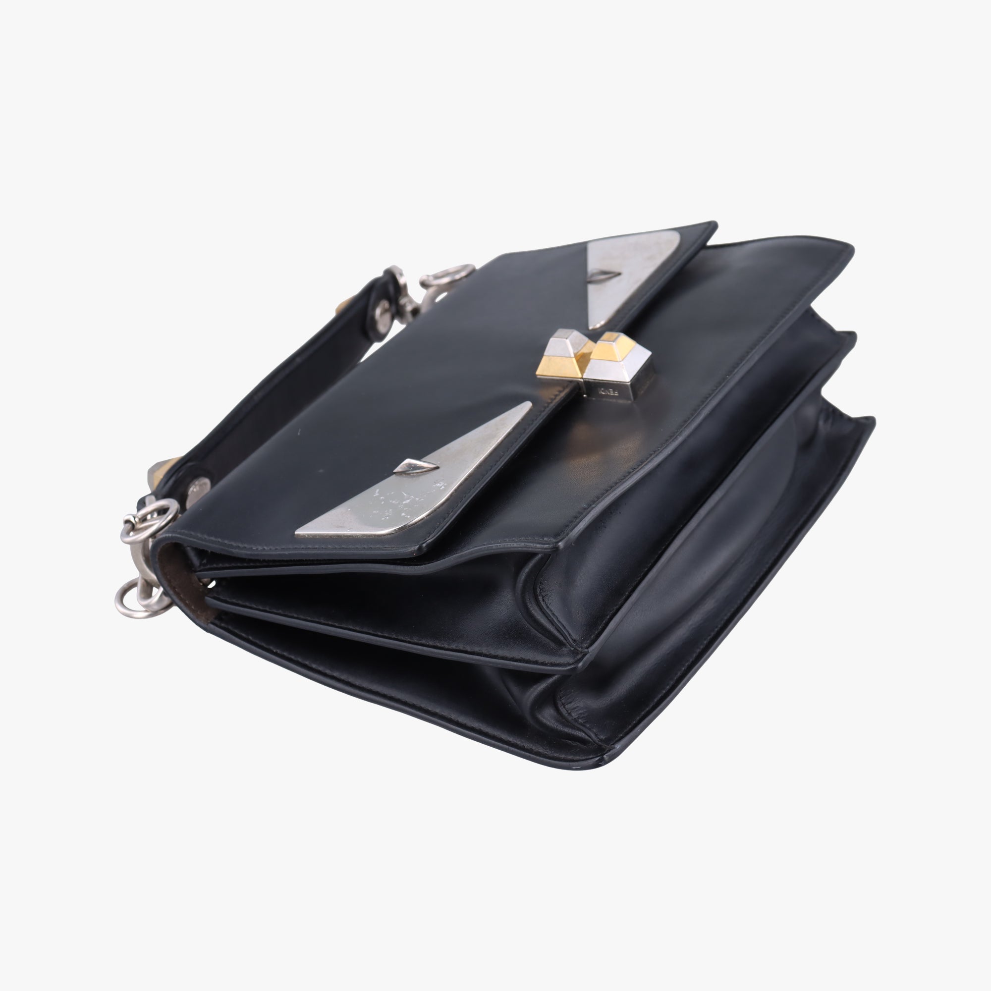 Vintage Fendi Kan I Black Leather 8BT283 shoulderbag | stylenewstar