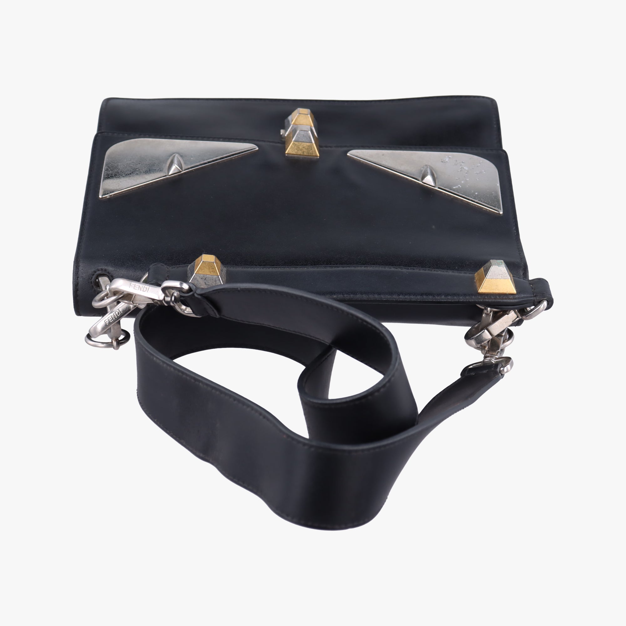 Vintage Fendi Kan I Black Leather 8BT283 shoulderbag | stylenewstar