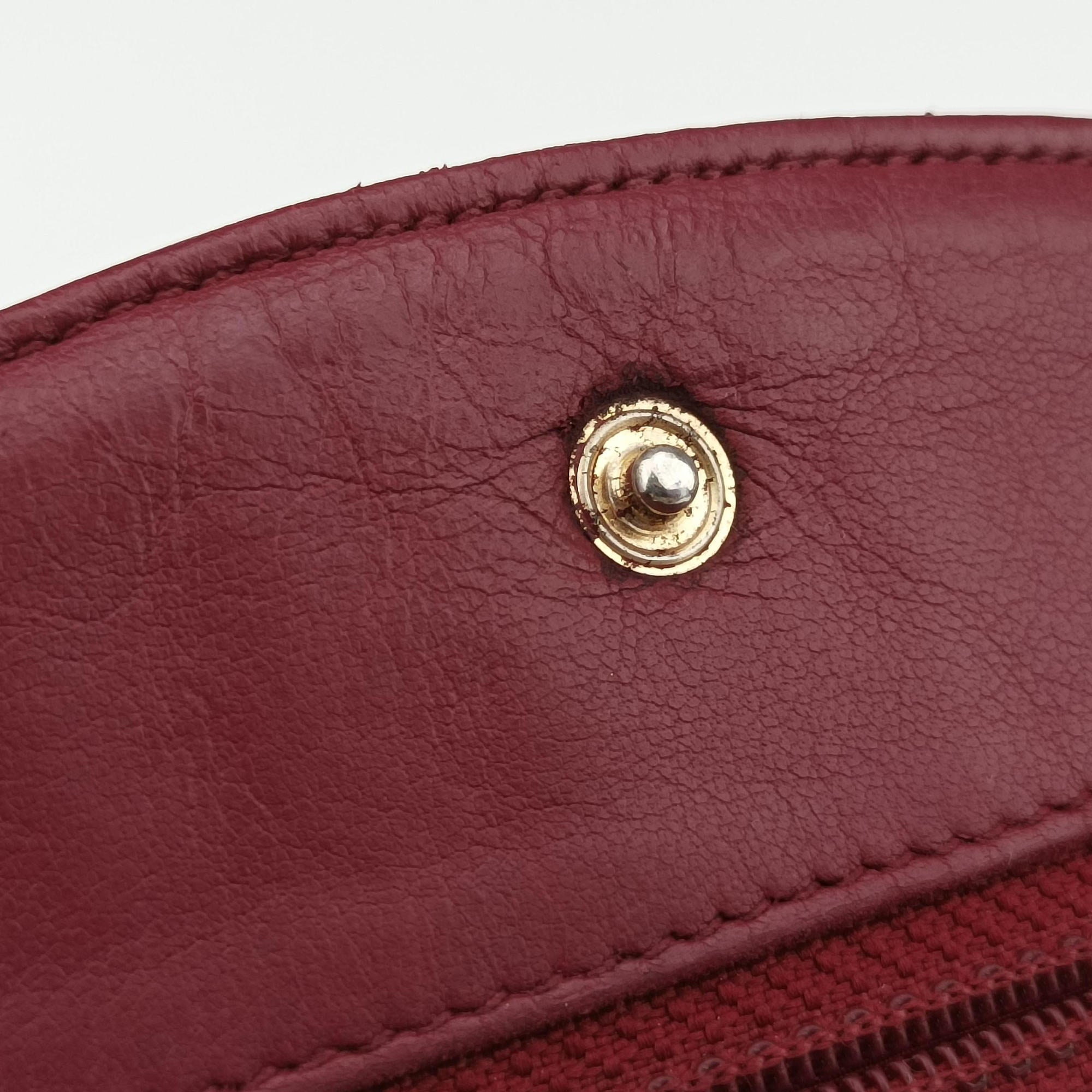 Vintage Chanel CocoMark Red Caviar Skin A05281 shoulderbag | stylenewstar