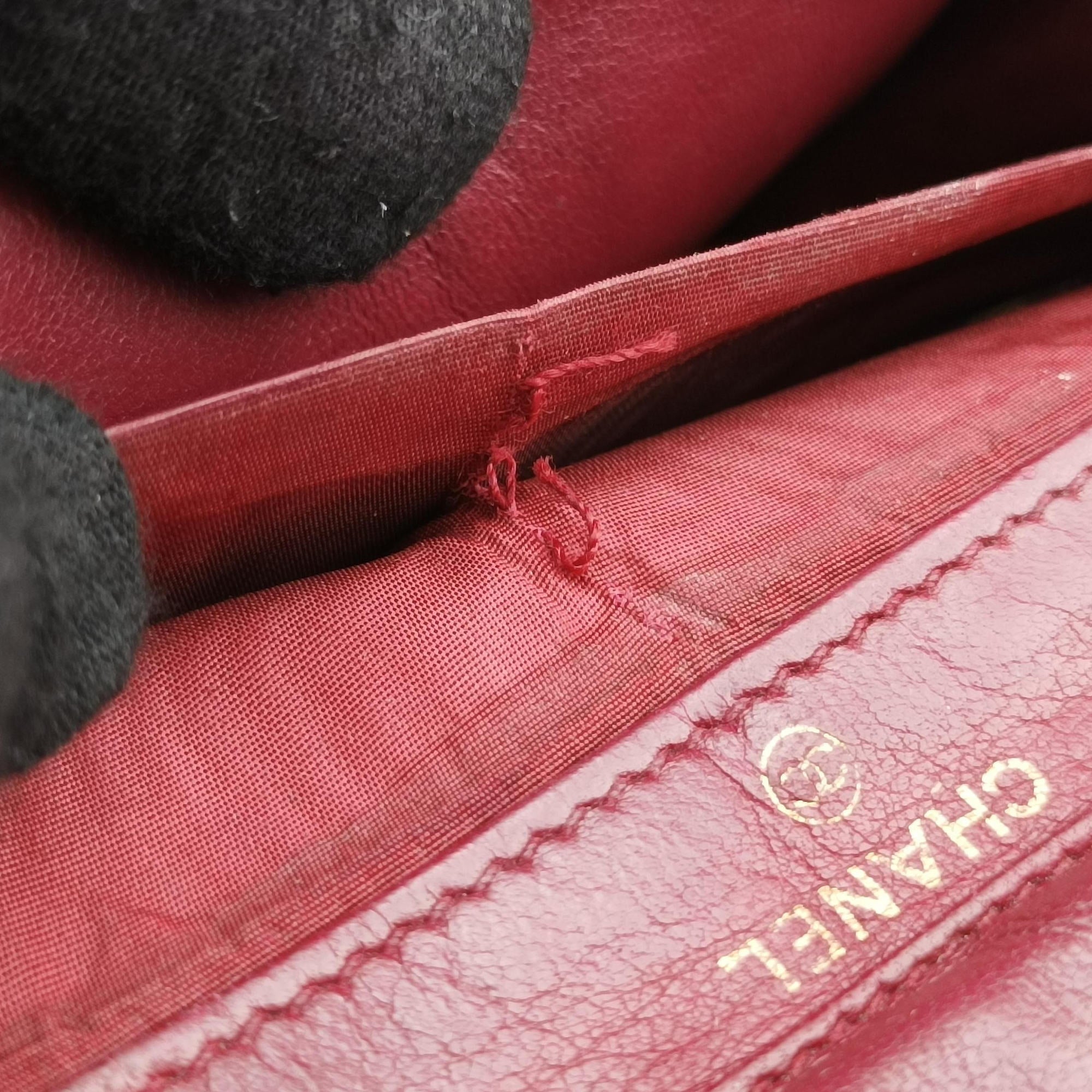 Vintage Chanel CocoMark Red Caviar Skin A05281 shoulderbag | stylenewstar
