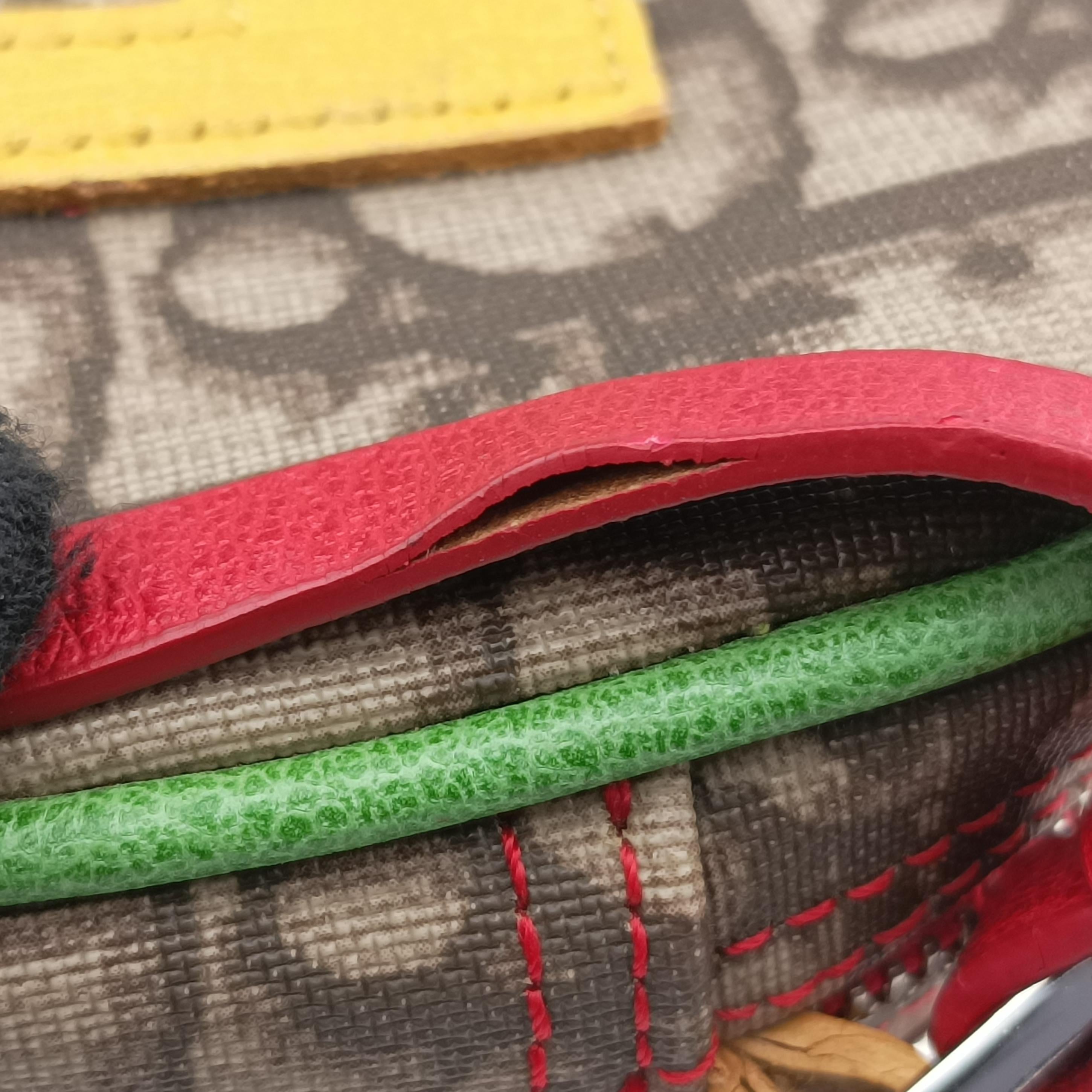 Pre-owned Christian Dior Trotter Rasta beige×Multicolour PVC Canvas×Leather  handbag | stylenewstar