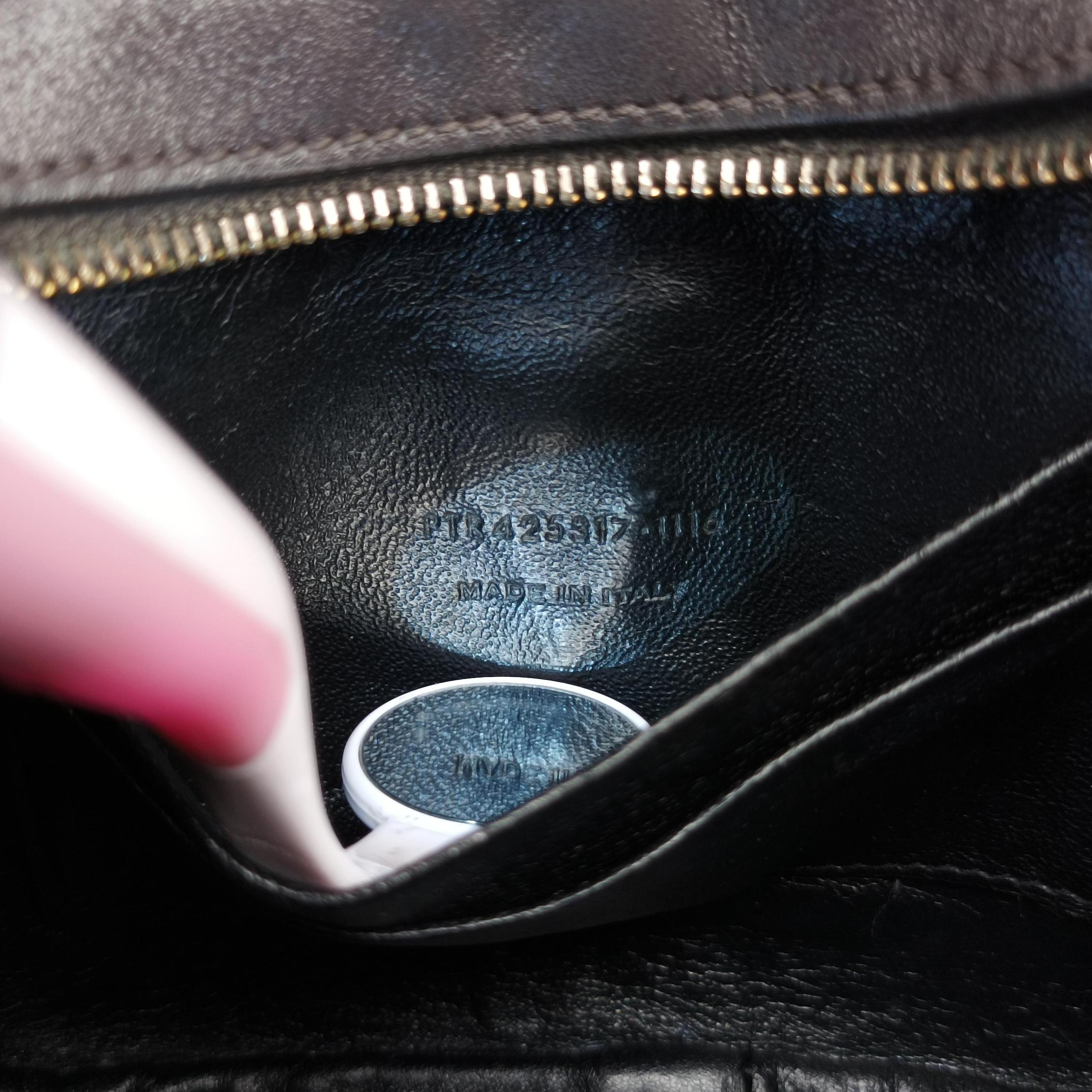 Pre-owned Yves Saint Laurent Monogram Blogger Gray Series Leather 425317 shoulderbag | stylenewstar