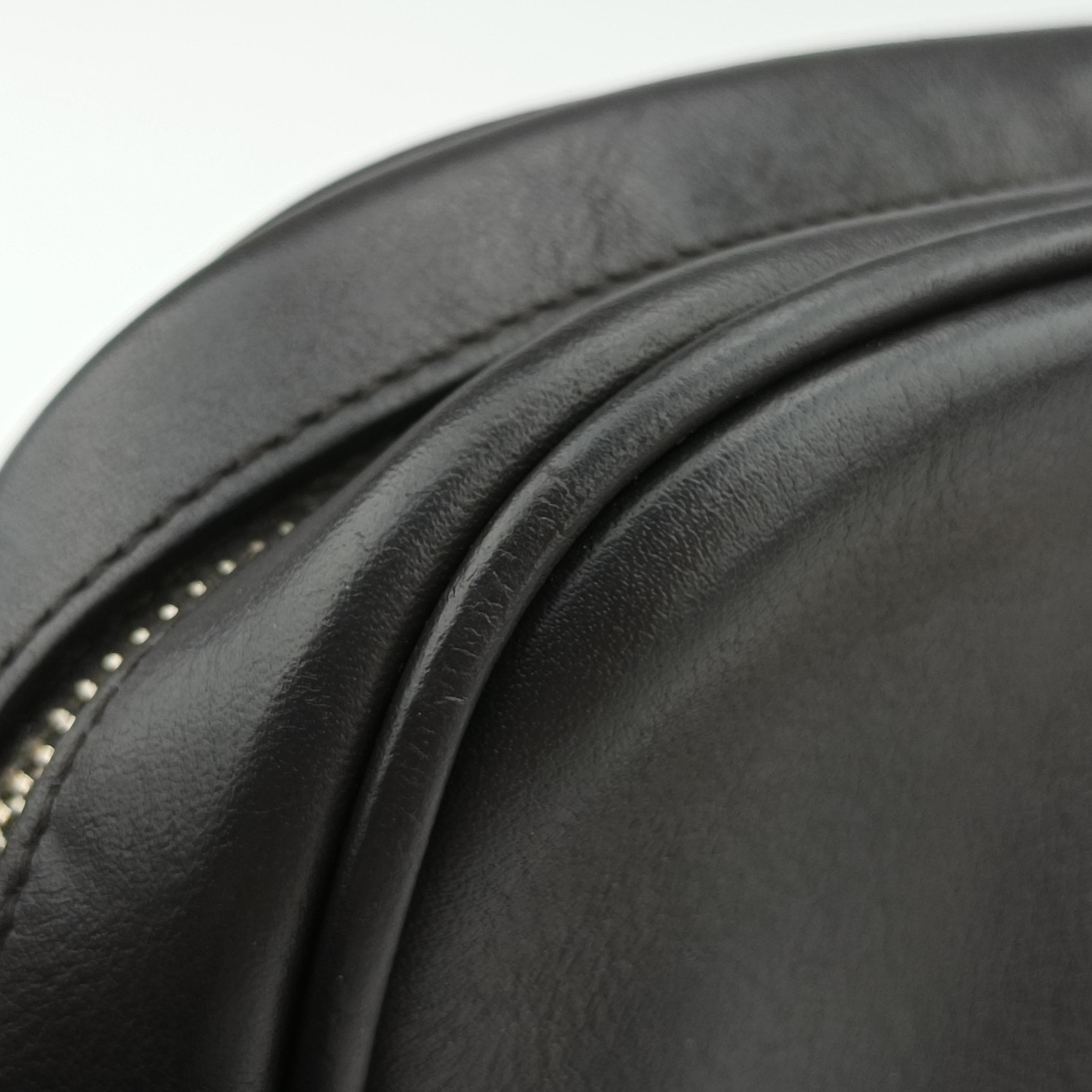 Pre-owned Yves Saint Laurent Monogram Blogger Gray Series Leather 425317 shoulderbag | stylenewstar