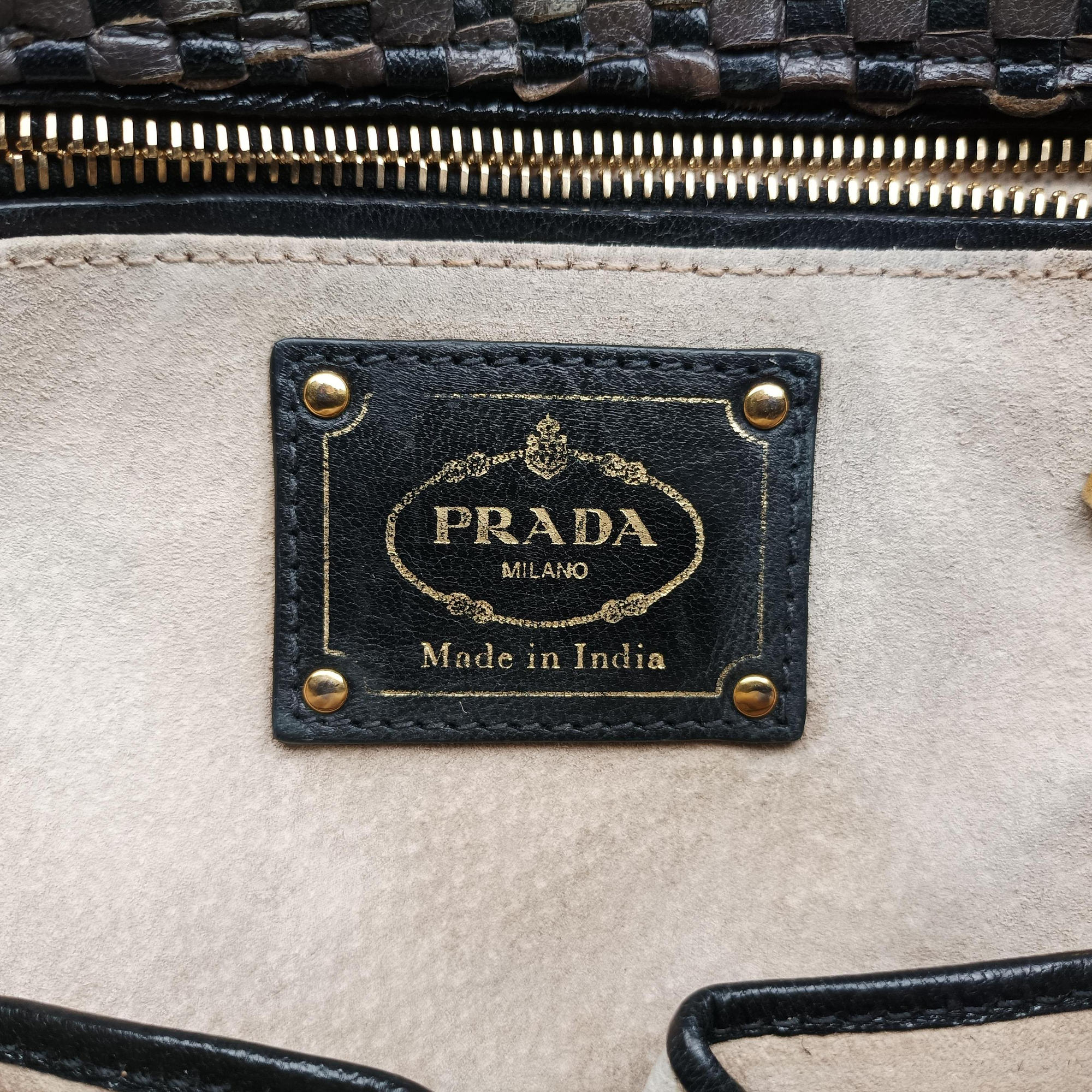 Pre-owned Prada Madras Brown leather  shoulderbag | stylenewstar
