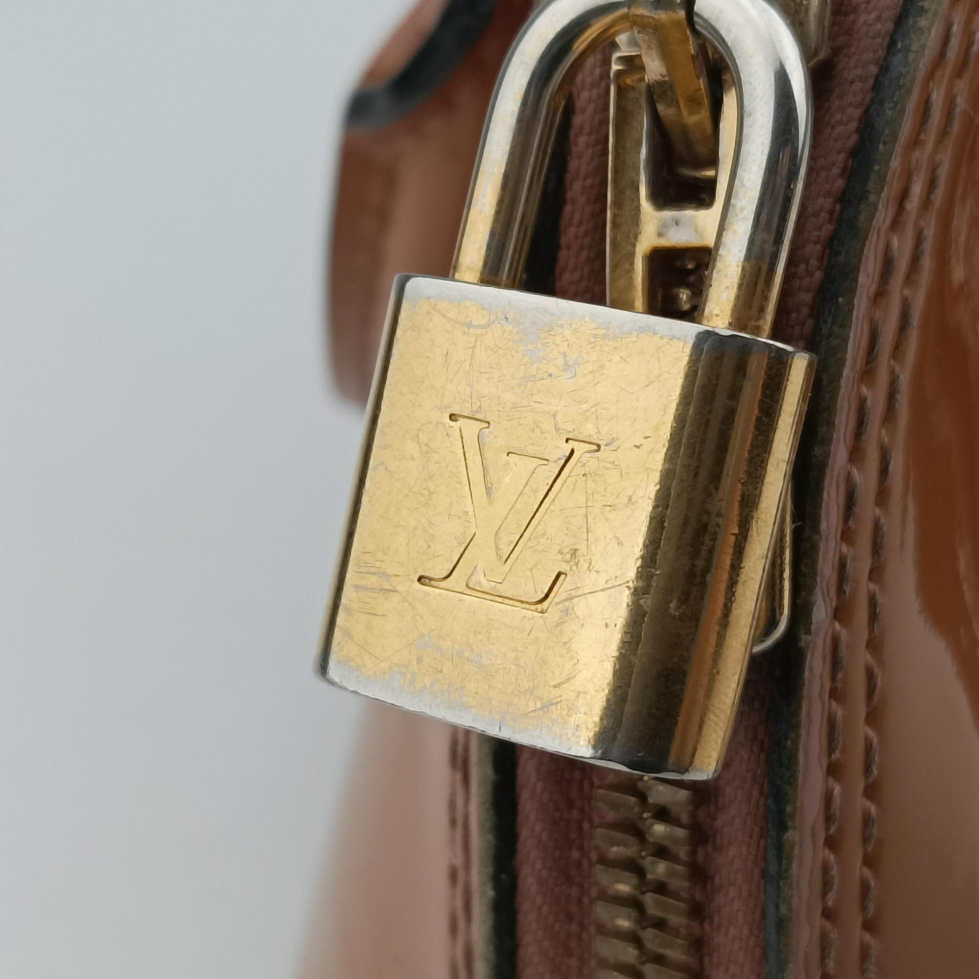 Pre-owned Louis Vuitton Alma BB Rose Velours Vernis M91585 shoulderbag | stylenewstar