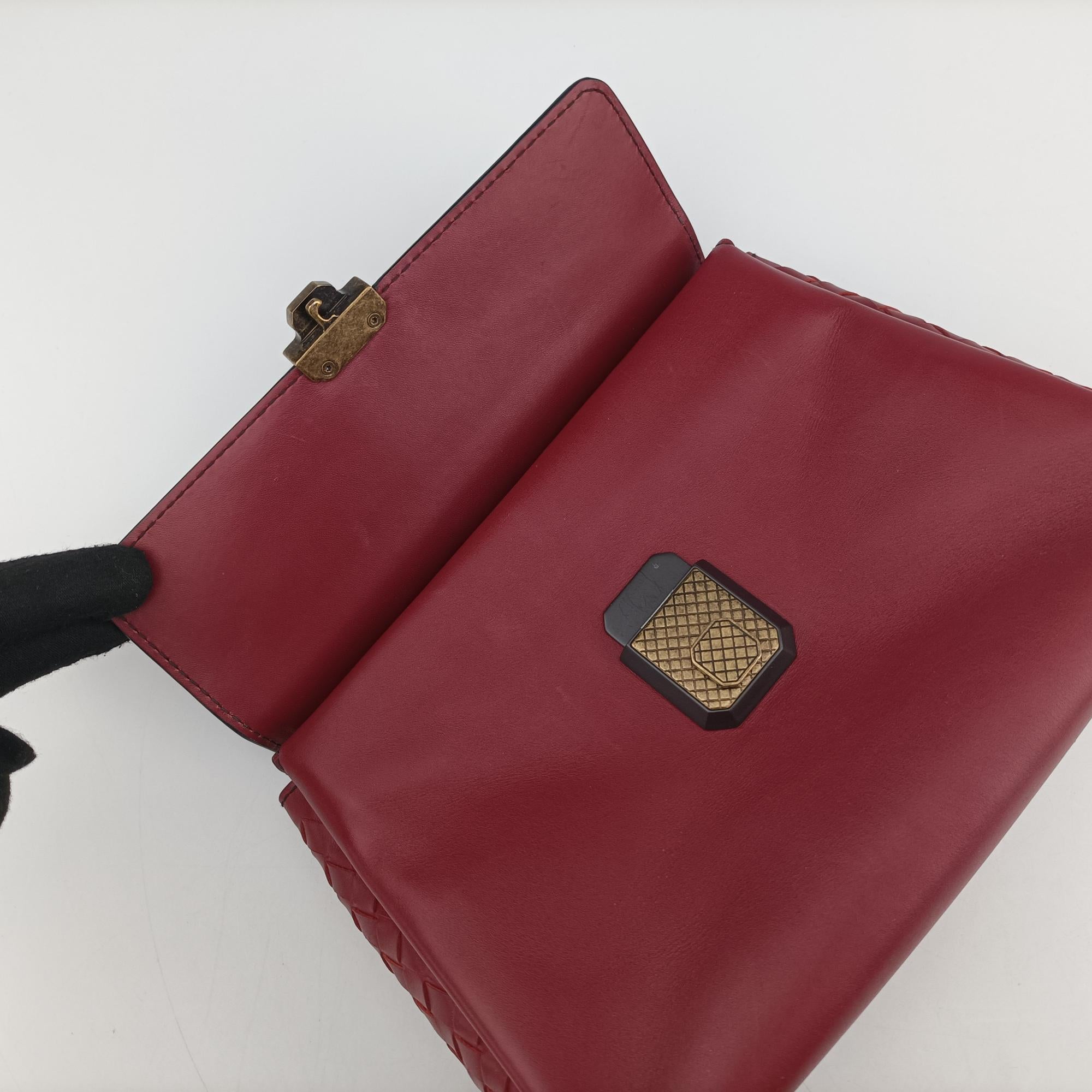 Pre-owned Bottega Veneta Piazza Red leather  shoulderbag | stylenewstar